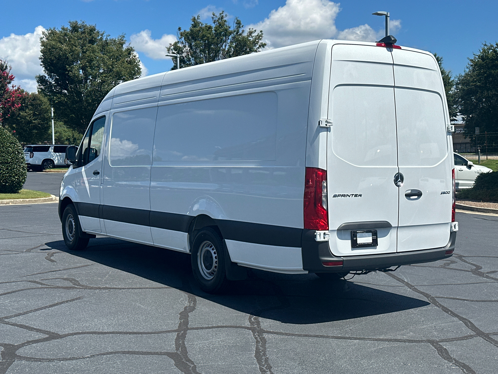 2024 Mercedes-Benz Sprinter 2500 Cargo 170 WB 5