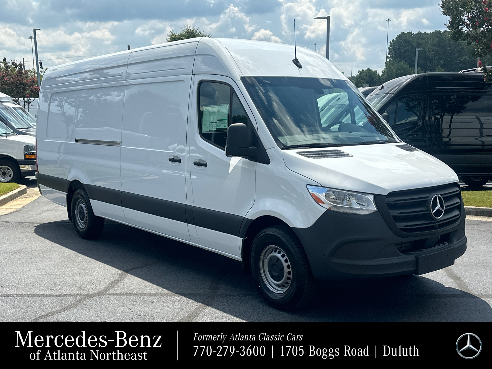 2024 Mercedes-Benz Sprinter 2500 Cargo 170 WB 1