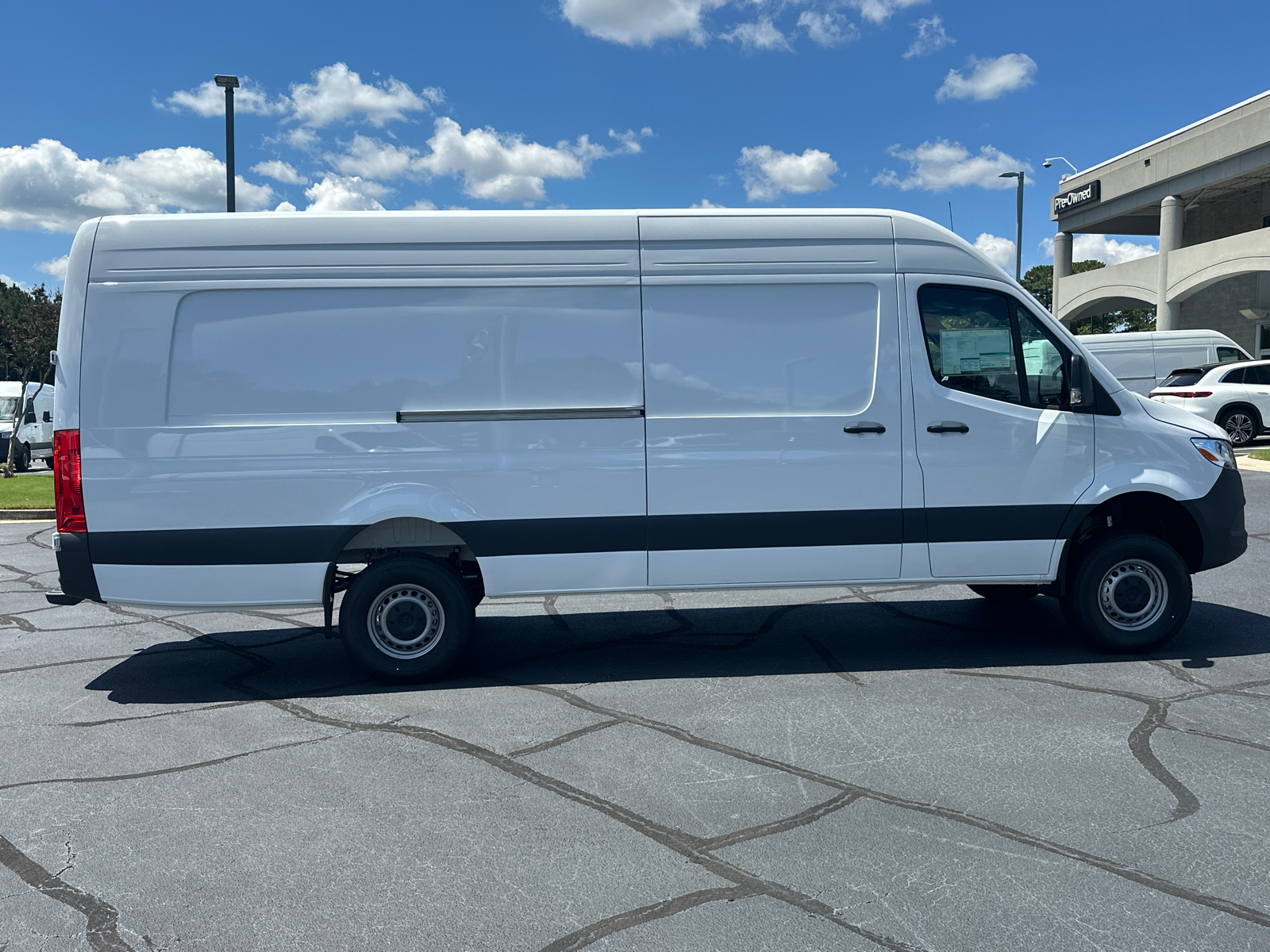 2024 Mercedes-Benz Sprinter 2500 Cargo 170 WB 8