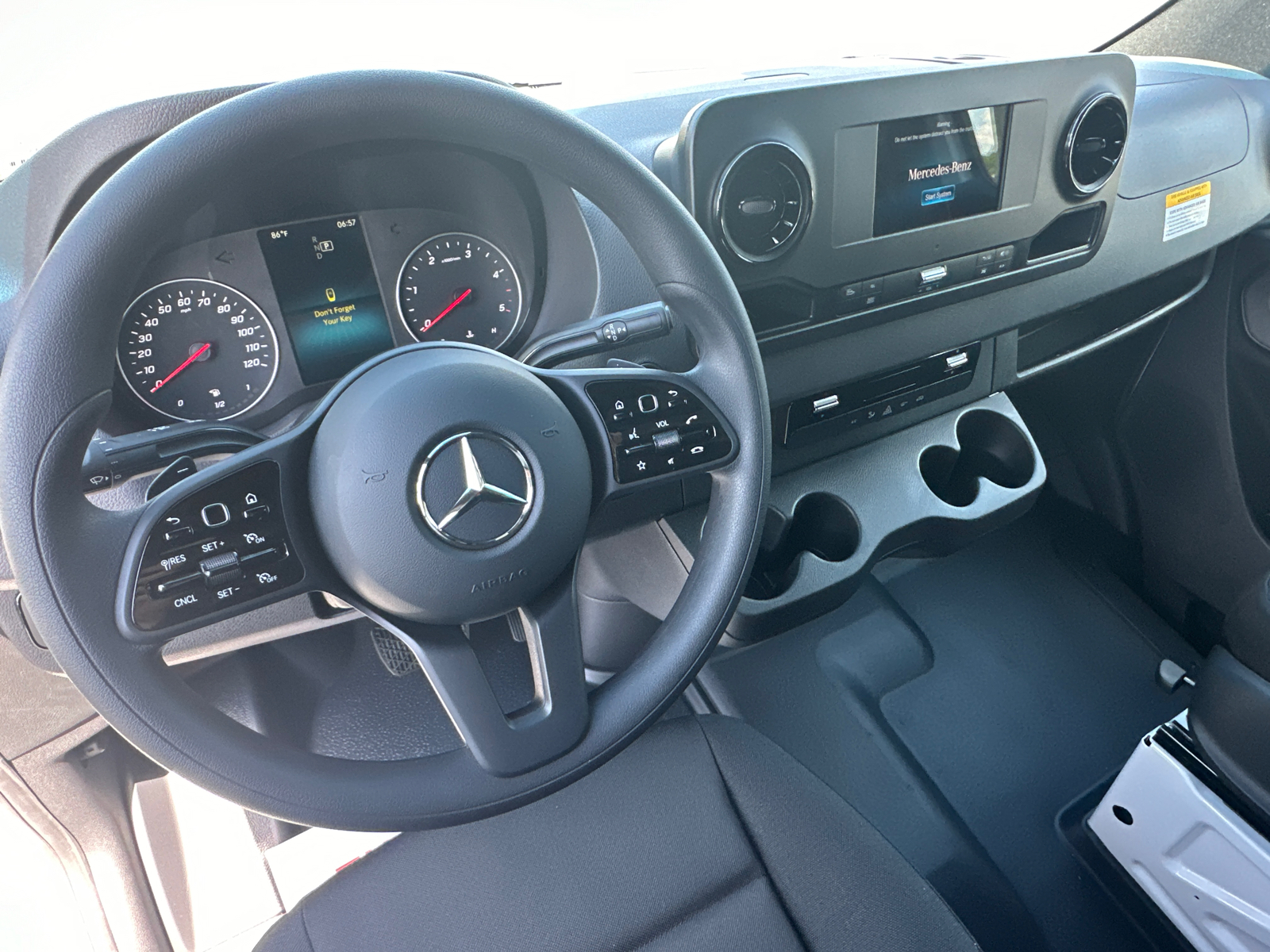 2024 Mercedes-Benz Sprinter 2500 Cargo 170 WB 19