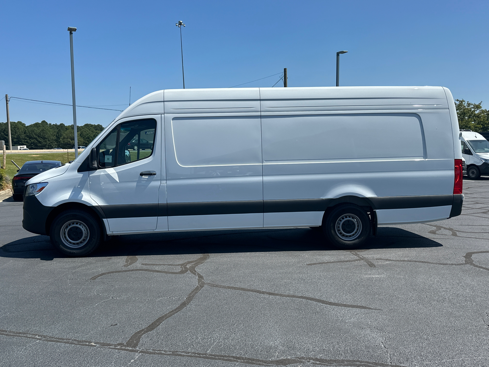 2024 Mercedes-Benz Sprinter 2500 Cargo 170 WB 4