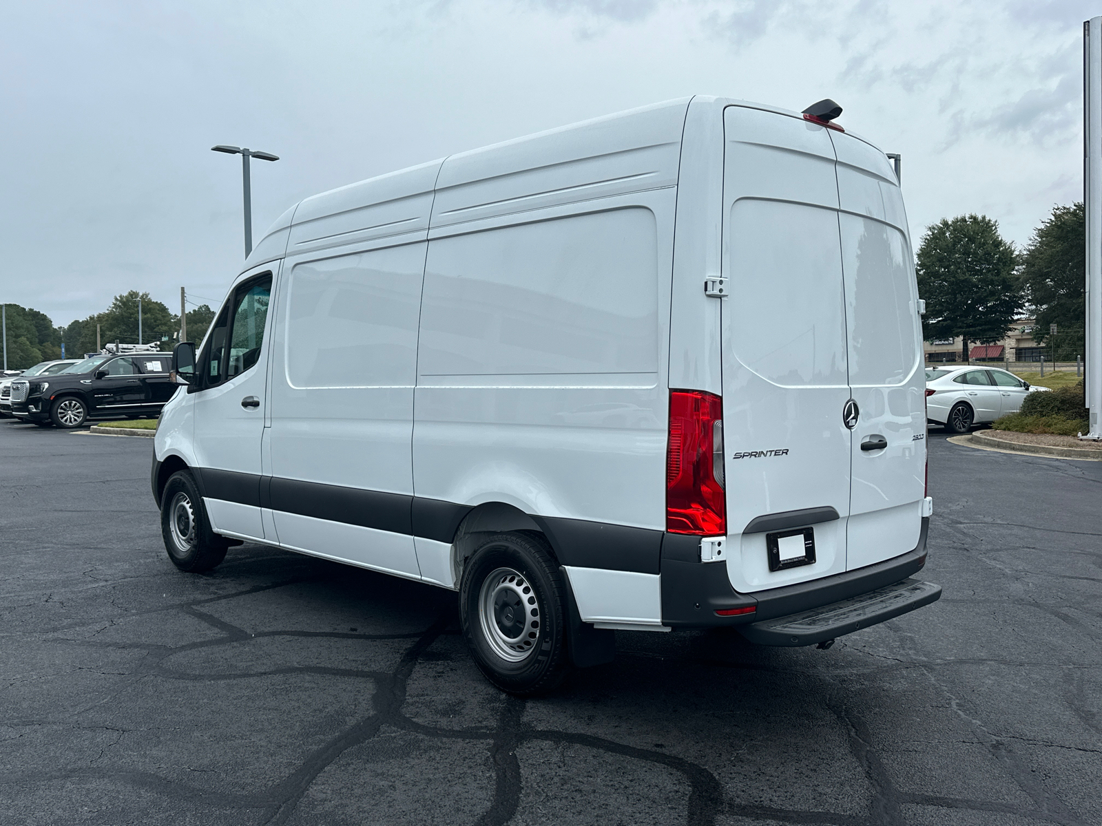 2024 Mercedes-Benz Sprinter 2500 Cargo 144 WB 5