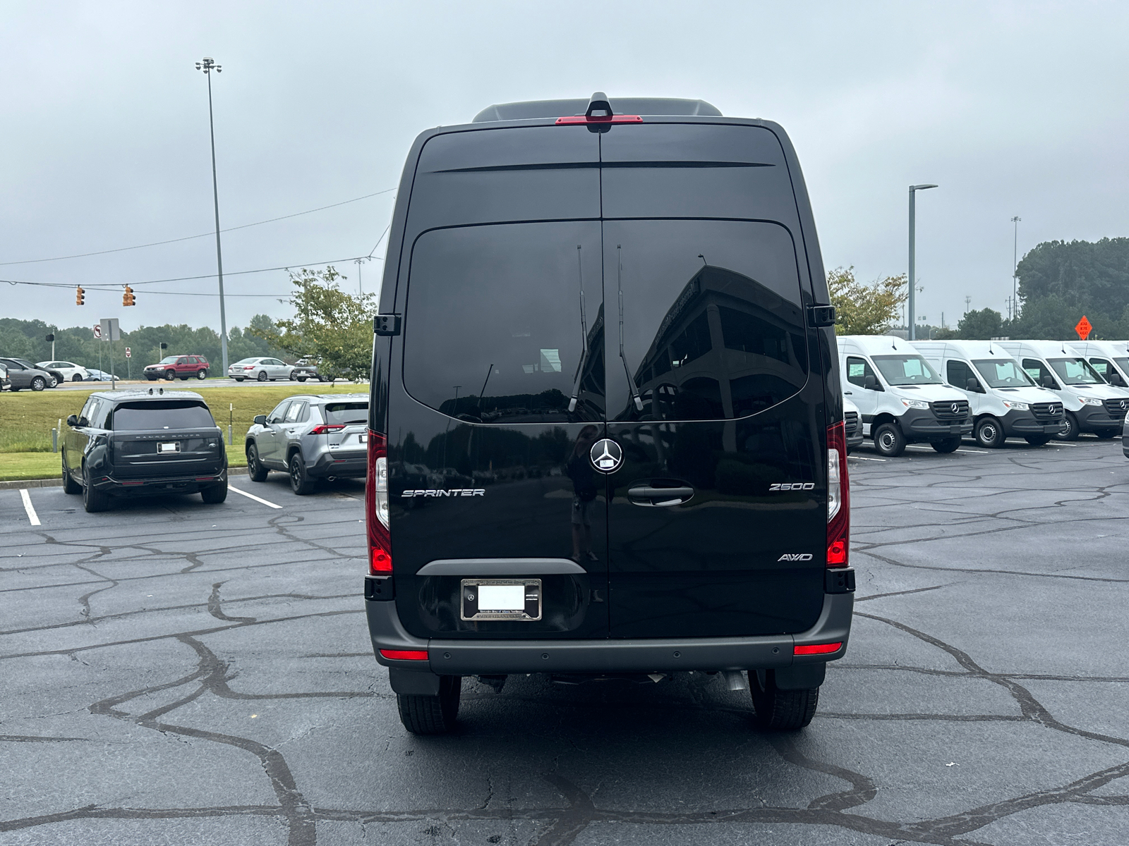 2024 Mercedes-Benz Sprinter 2500 Passenger 144 WB 6