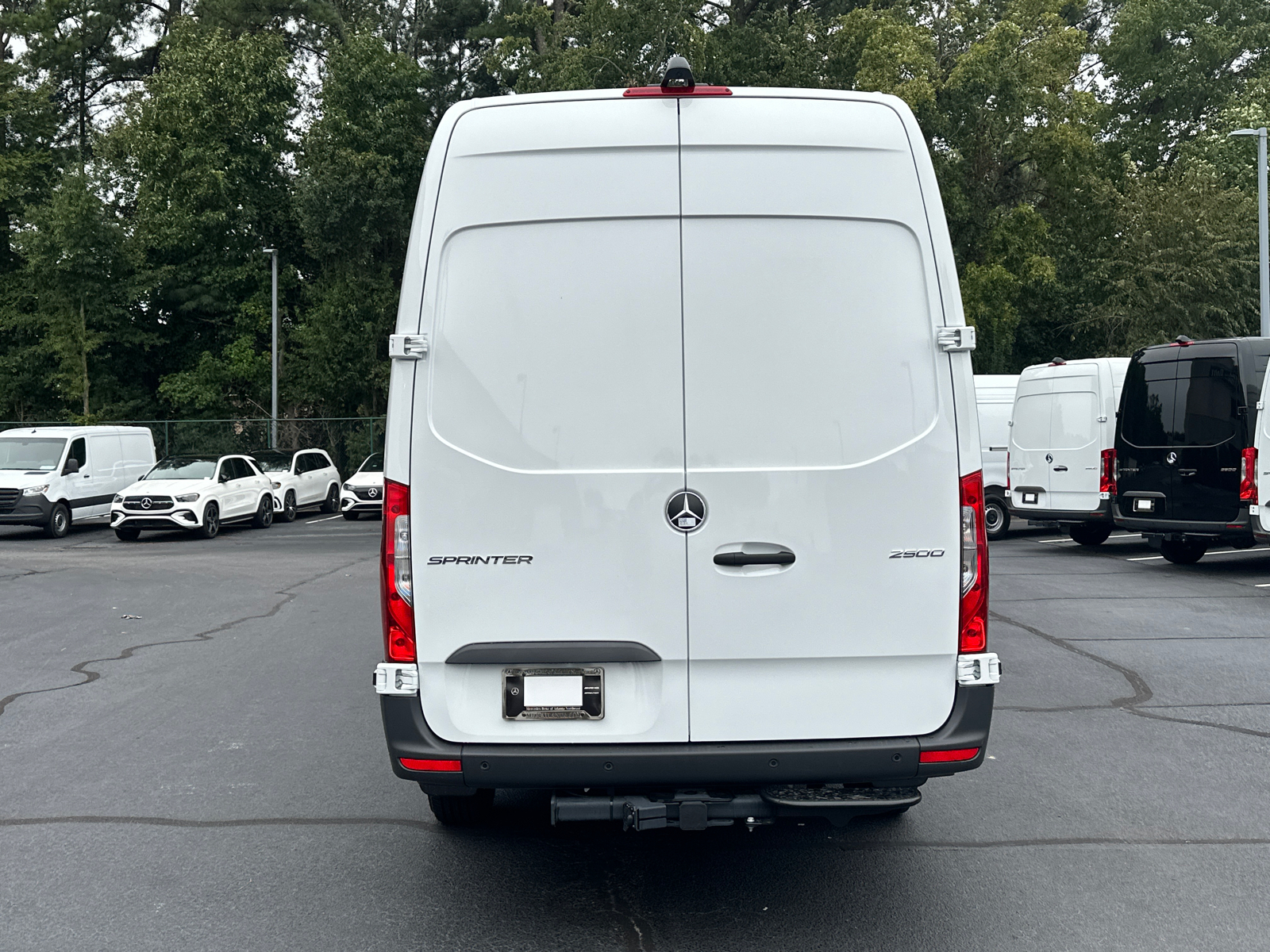 2024 Mercedes-Benz Sprinter 2500 Cargo 170 WB 6