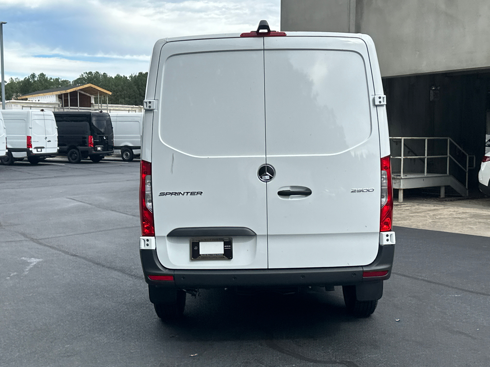 2024 Mercedes-Benz Sprinter 2500 Cargo 144 WB 6