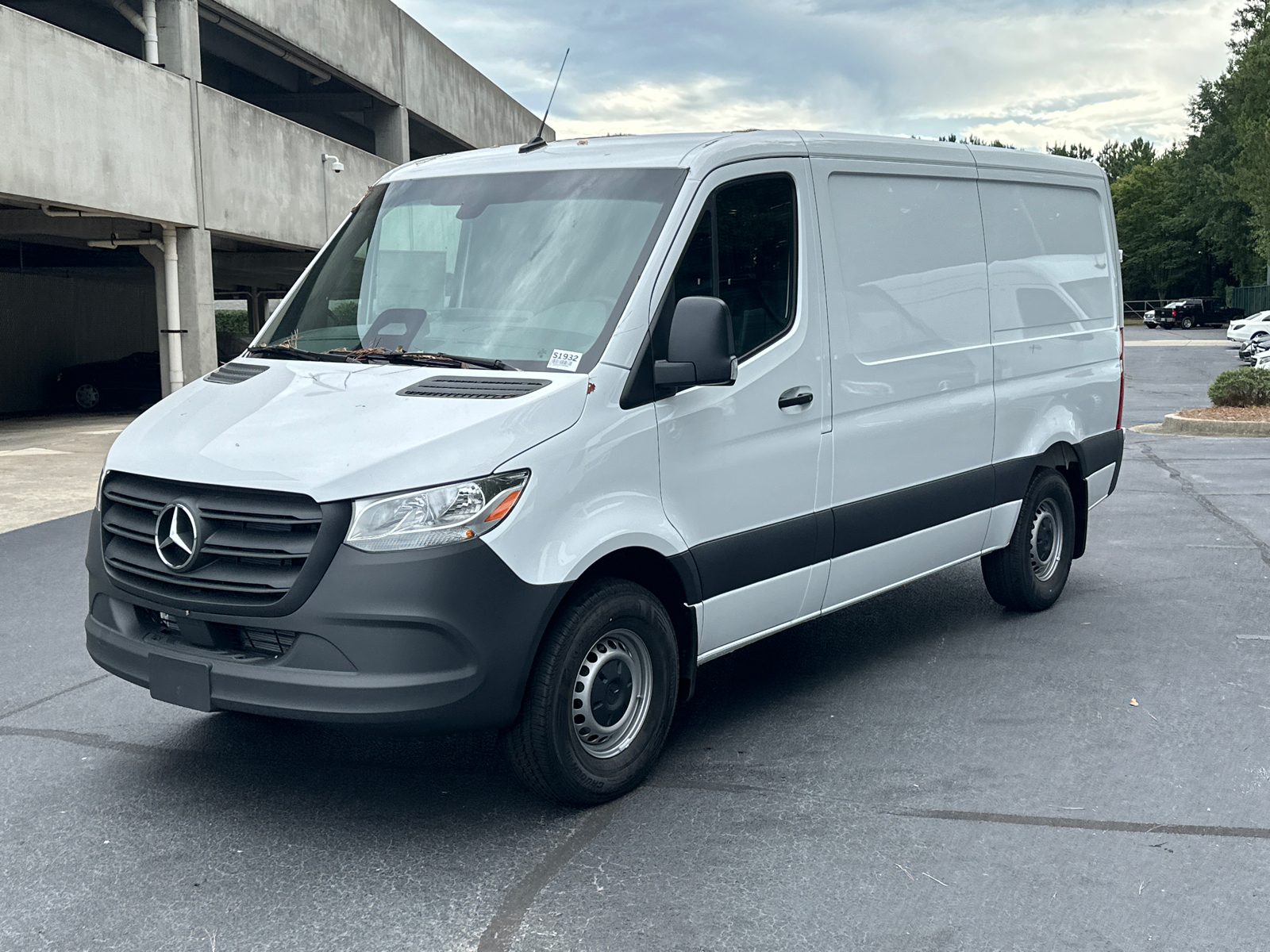 2025 Mercedes-Benz Sprinter 2500 Cargo 144 WB 3