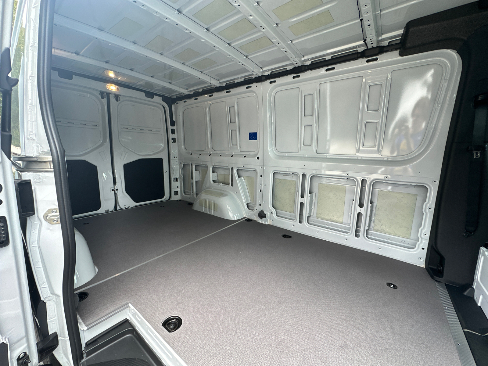 2025 Mercedes-Benz Sprinter 2500 Cargo 144 WB 16