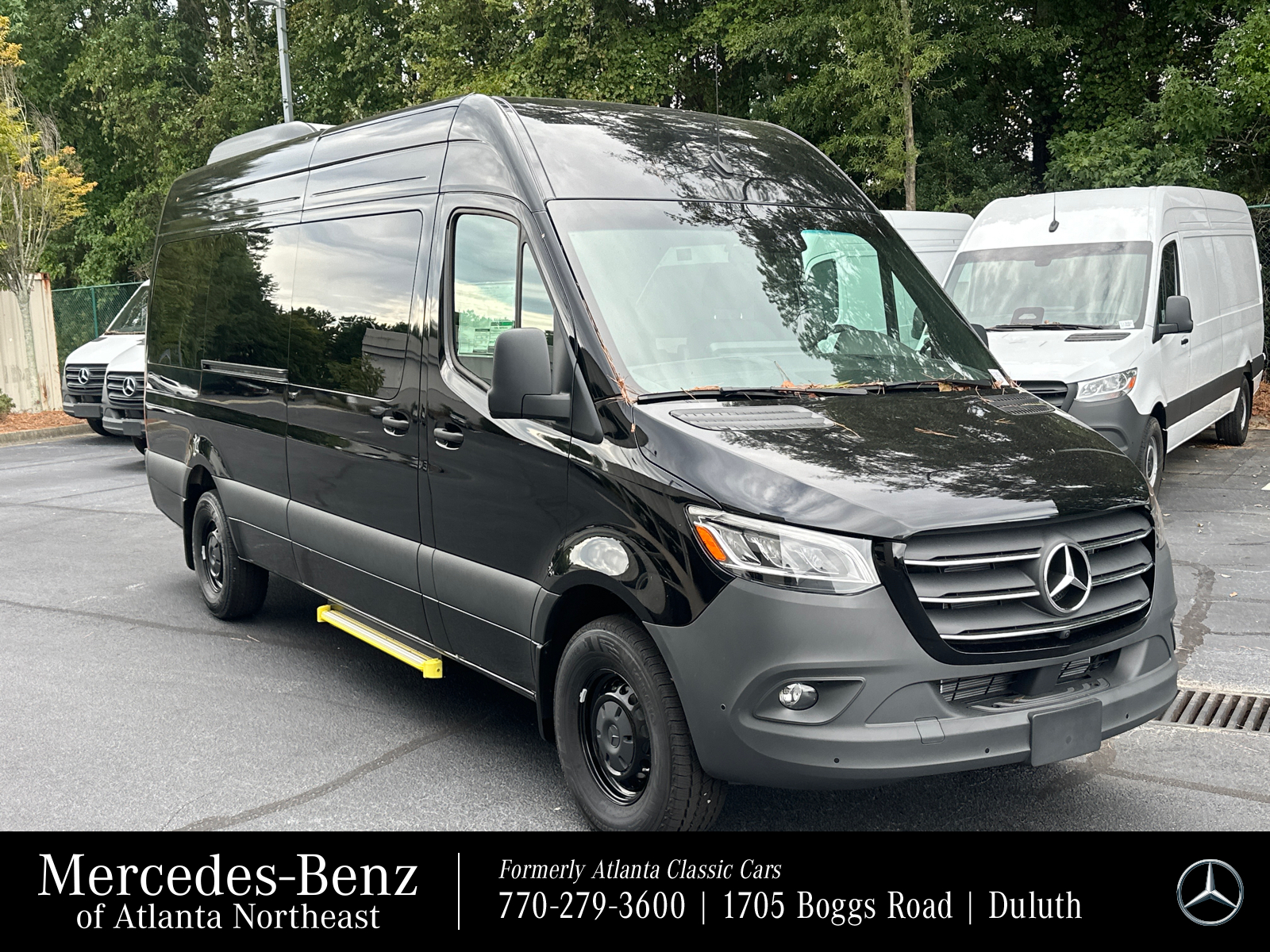 2024 Mercedes-Benz Sprinter 2500 Passenger 170 WB 1