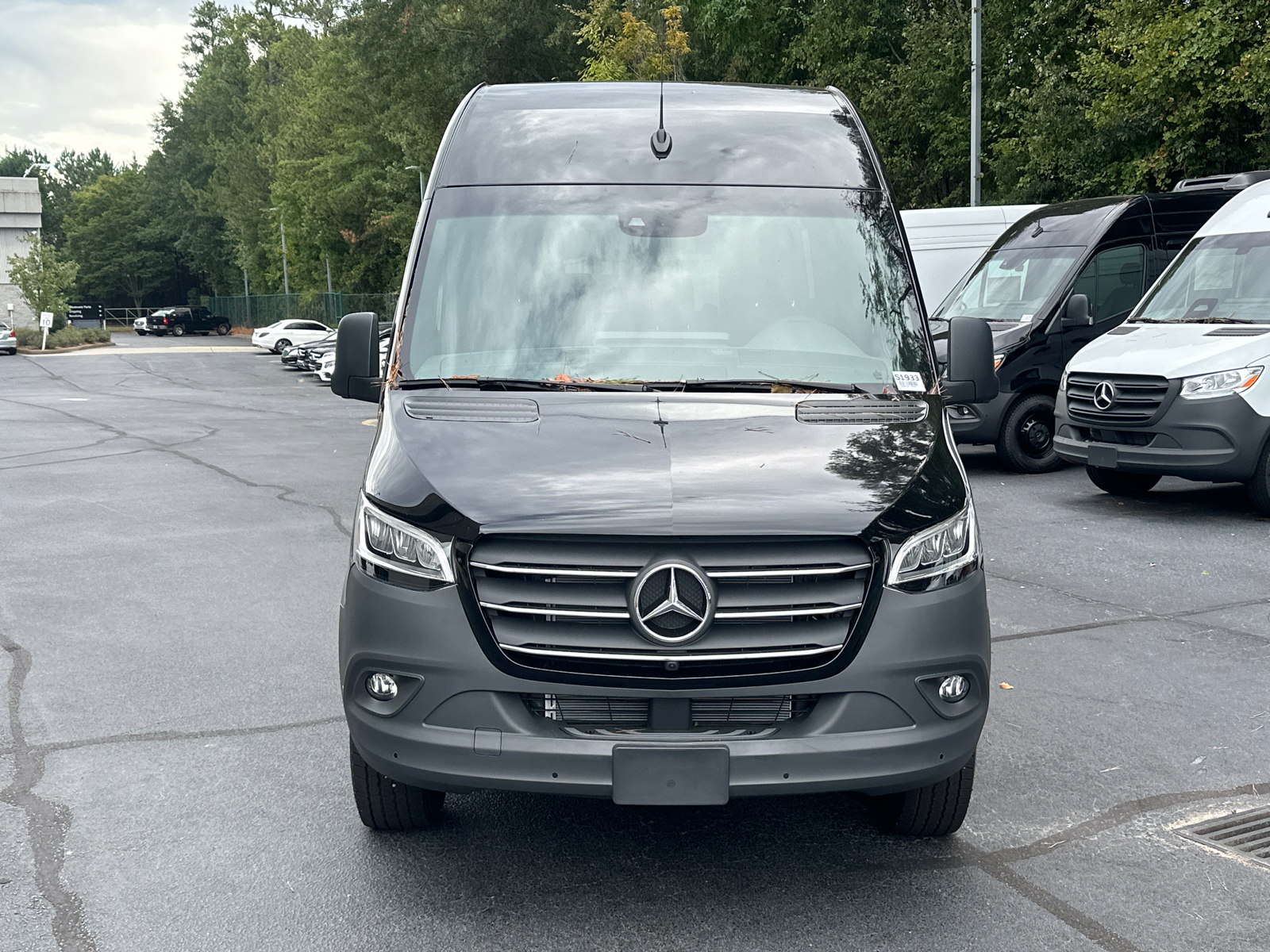 2024 Mercedes-Benz Sprinter 2500 Passenger 170 WB 2