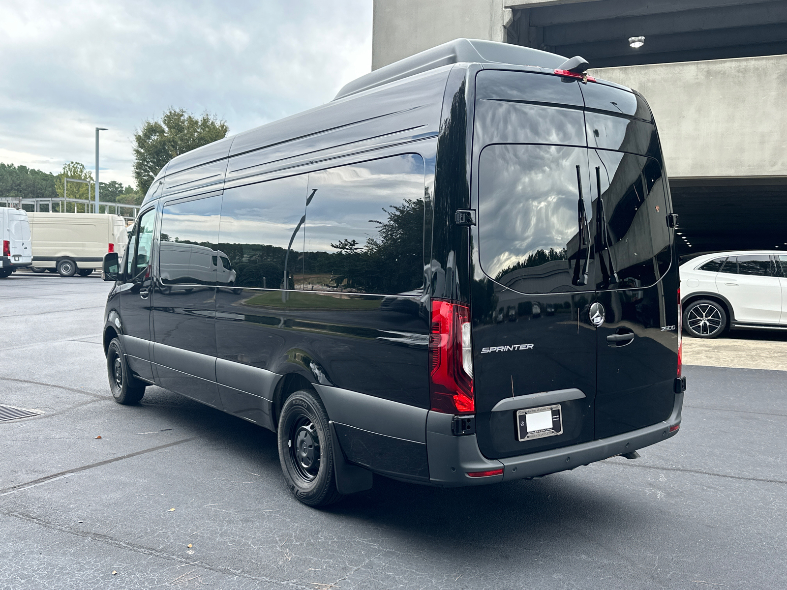 2024 Mercedes-Benz Sprinter 2500 Passenger 170 WB 5