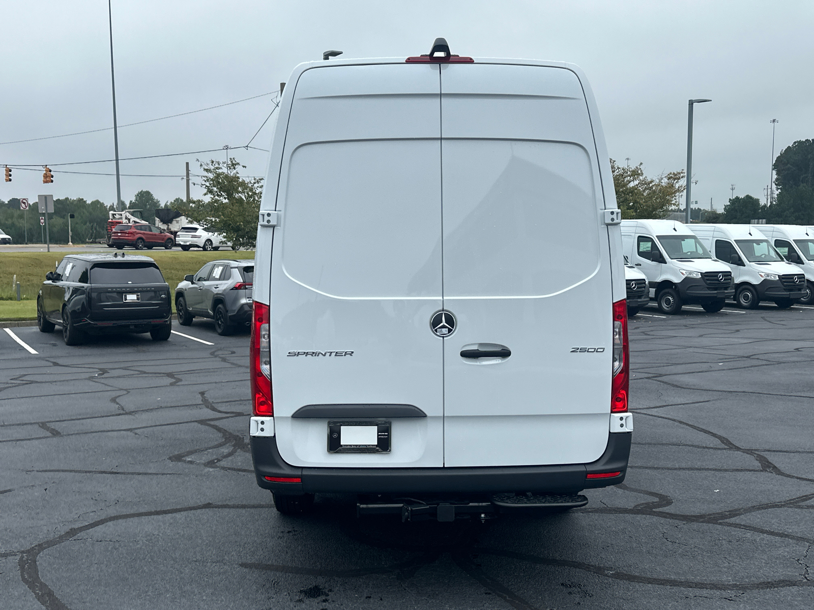 2025 Mercedes-Benz Sprinter 2500 Cargo 170 WB 6