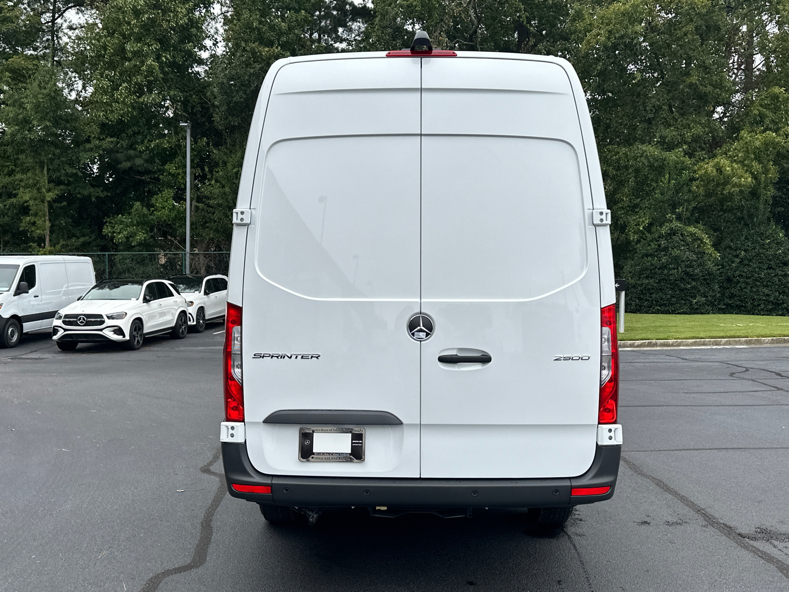 2024 Mercedes-Benz Sprinter 2500 Cargo 170 WB 6