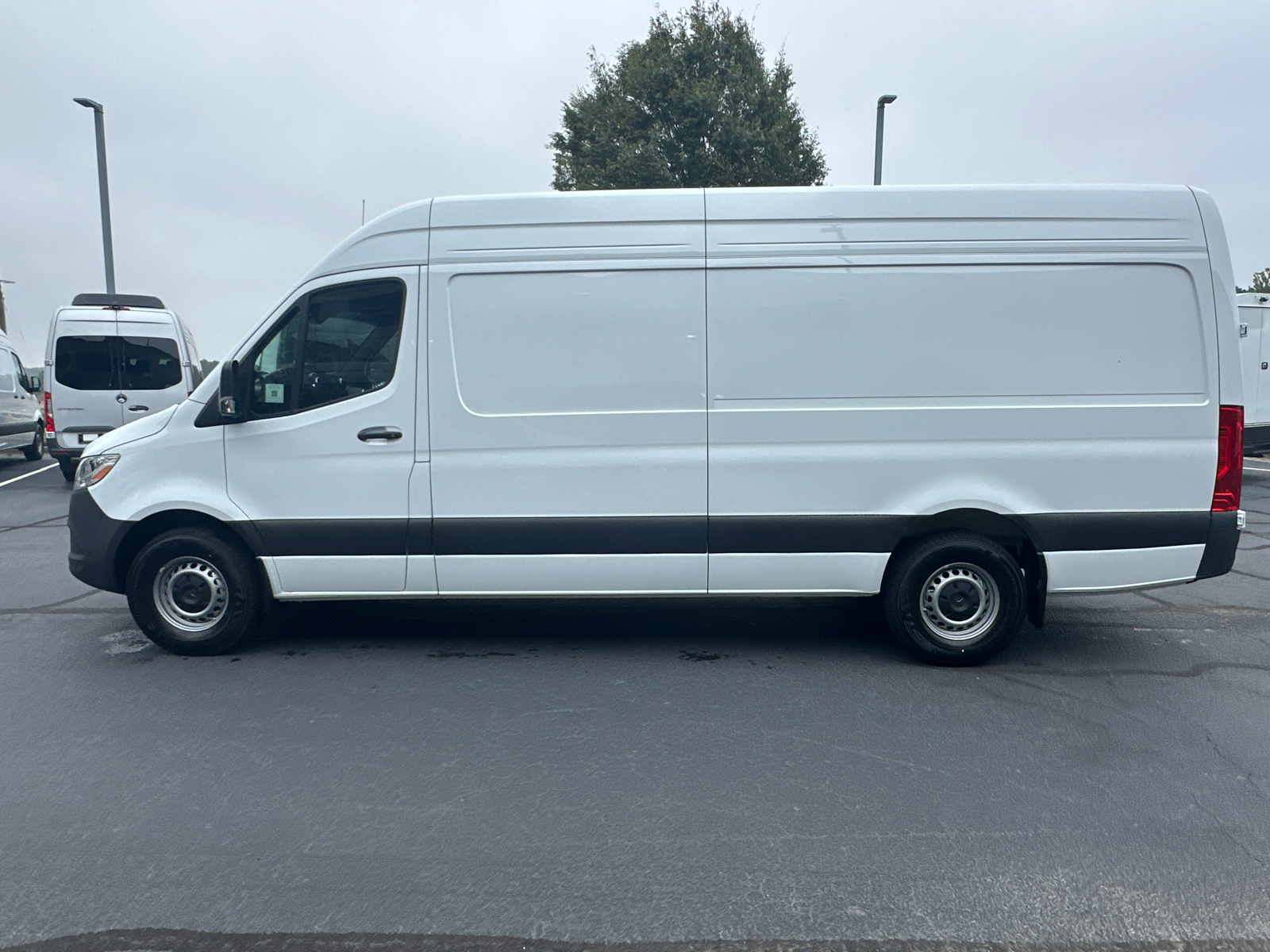 2025 Mercedes-Benz Sprinter 2500 Cargo 170 WB 4