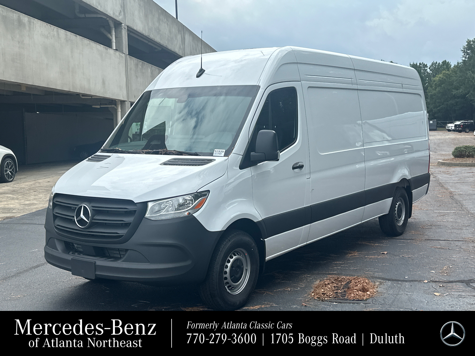 2025 Mercedes-Benz Sprinter 2500 Cargo 170 WB 1