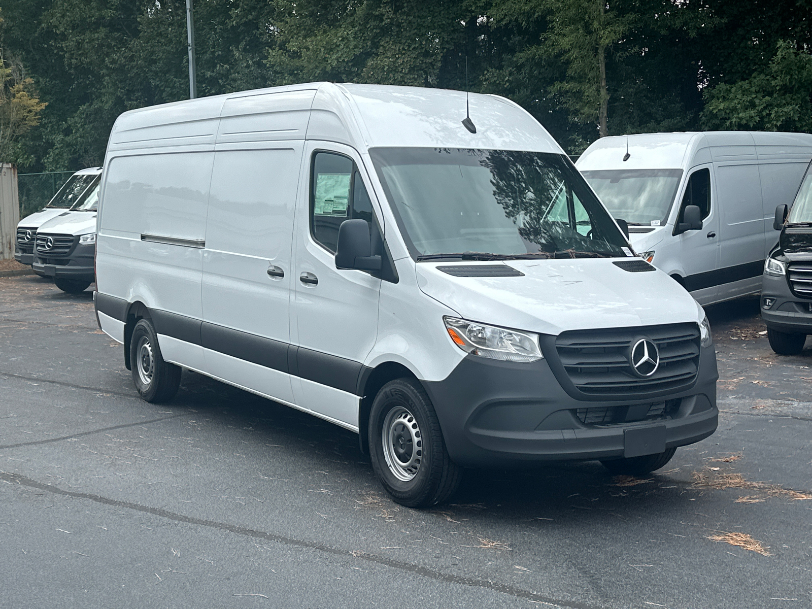 2025 Mercedes-Benz Sprinter 2500 Cargo 170 WB 3