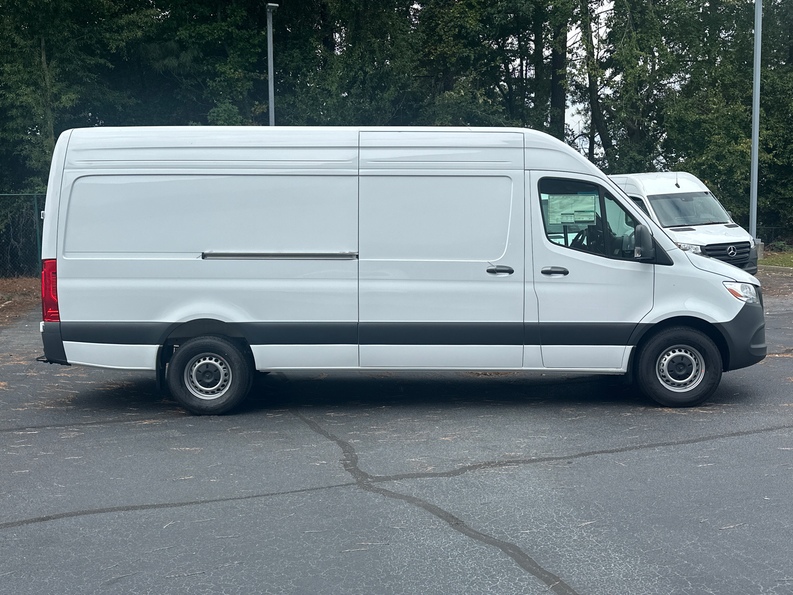 2025 Mercedes-Benz Sprinter 2500 Cargo 170 WB 4