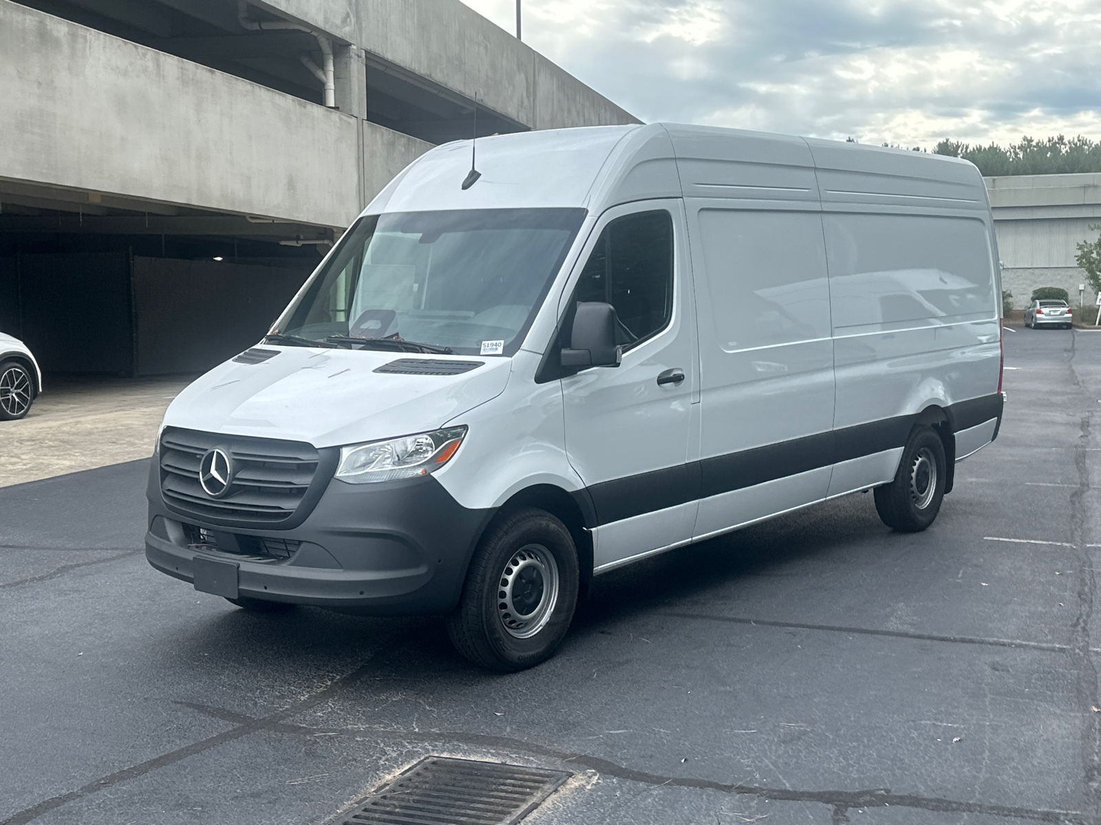 2025 Mercedes-Benz Sprinter 2500 Cargo 170 WB 3