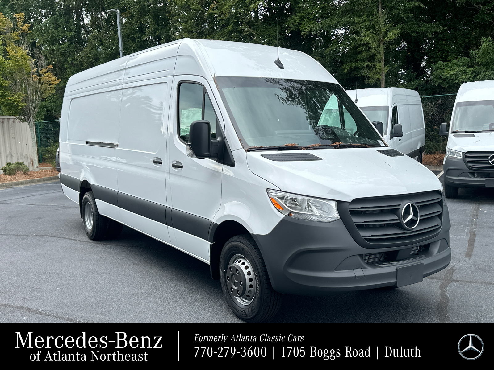 2025 Mercedes-Benz Sprinter 3500 Cargo 170 WB 1