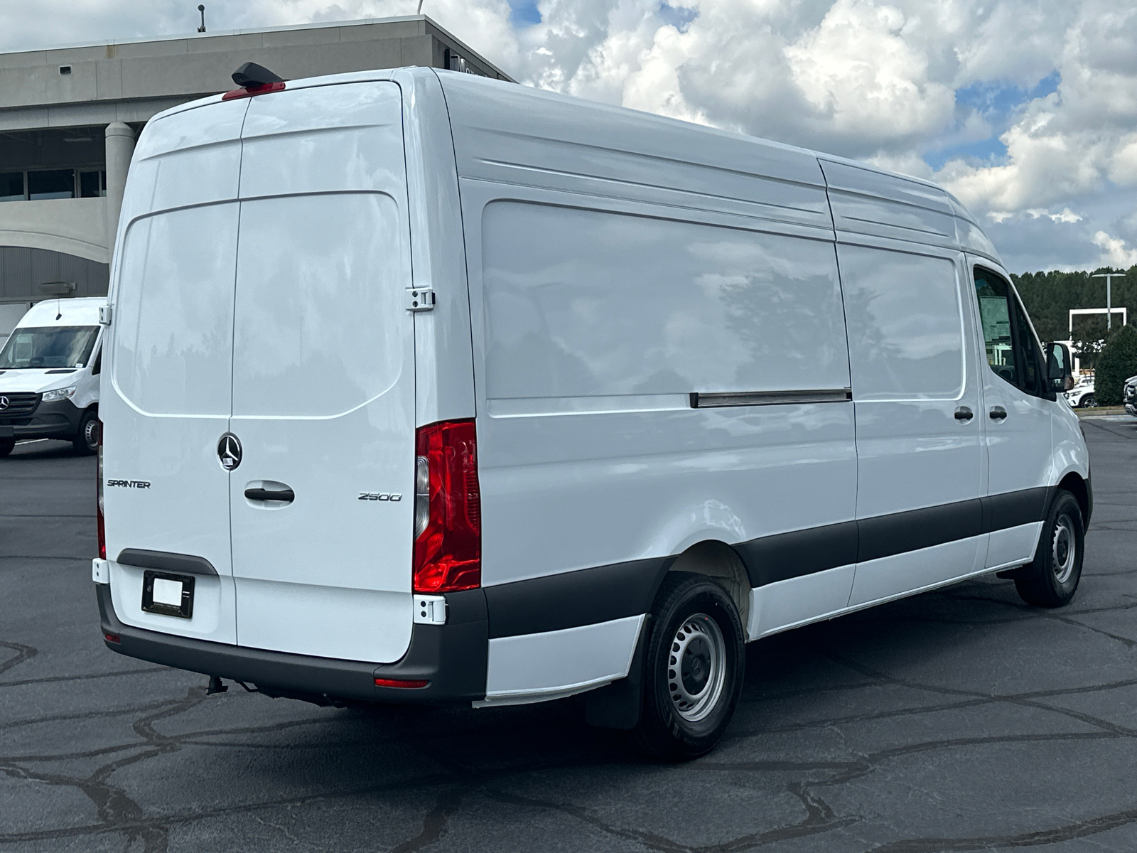 2025 Mercedes-Benz Sprinter 2500 Cargo 170 WB 7