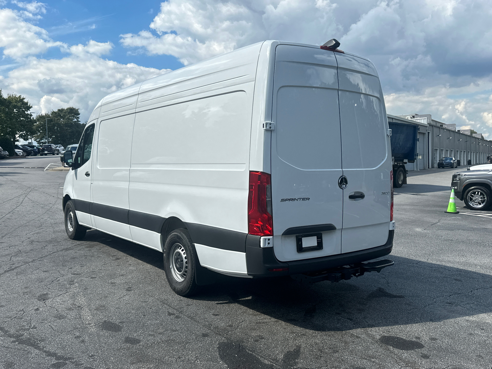 2025 Mercedes-Benz Sprinter 2500 Cargo 170 WB 5