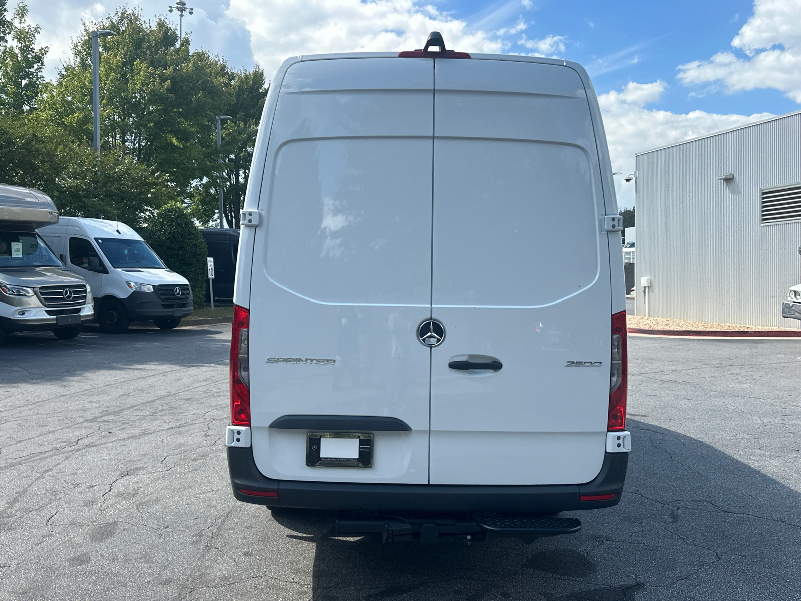 2025 Mercedes-Benz Sprinter 2500 Cargo 170 WB 6