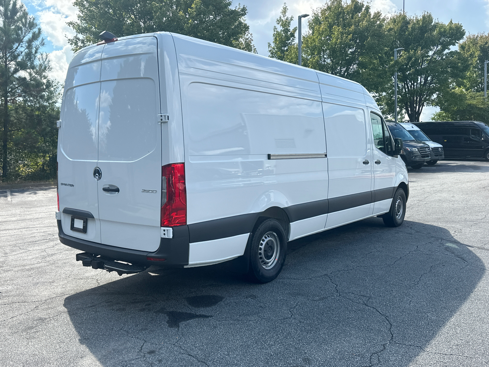 2025 Mercedes-Benz Sprinter 2500 Cargo 170 WB 7