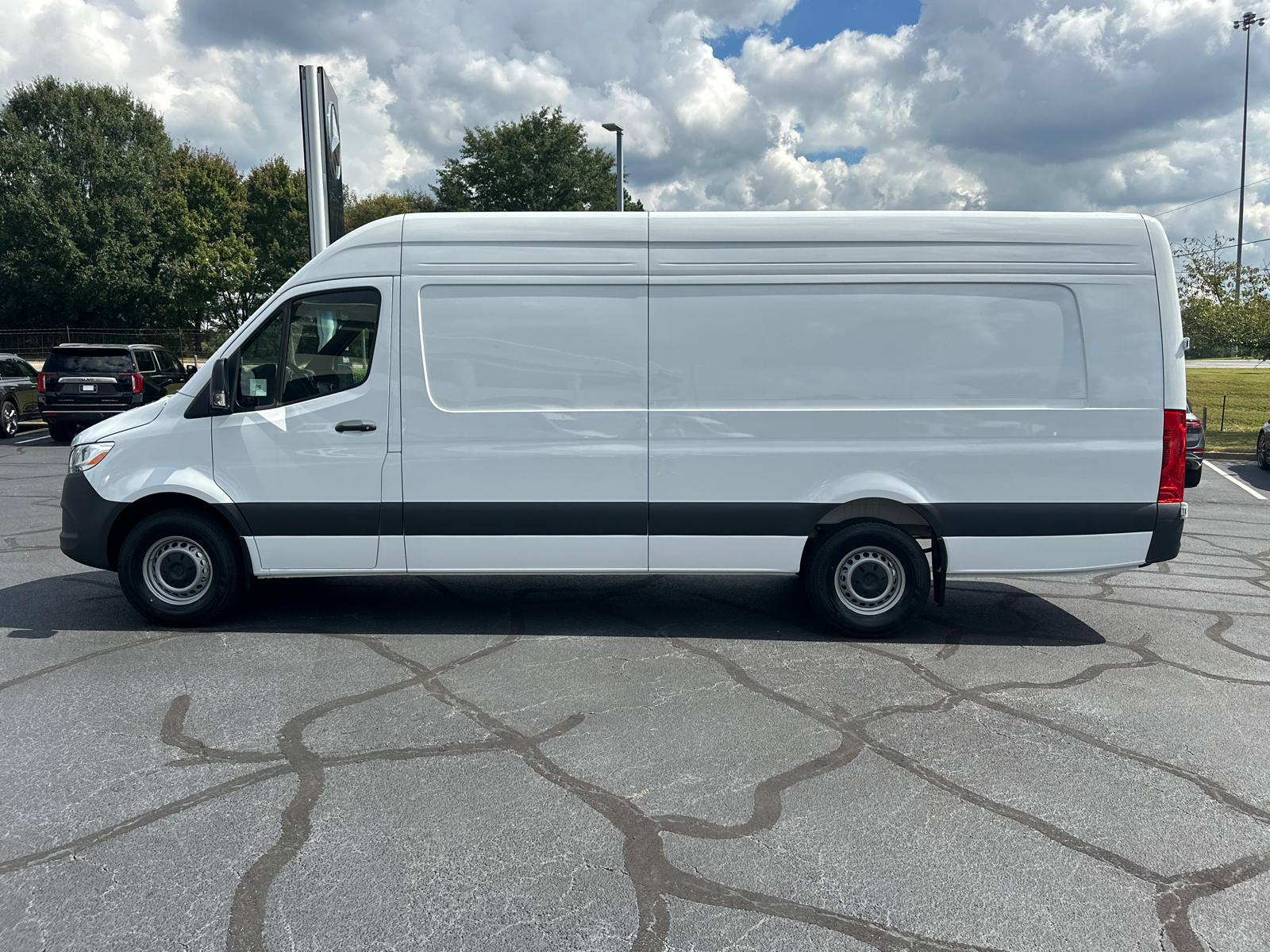 2025 Mercedes-Benz Sprinter 2500 Cargo 170 WB 4