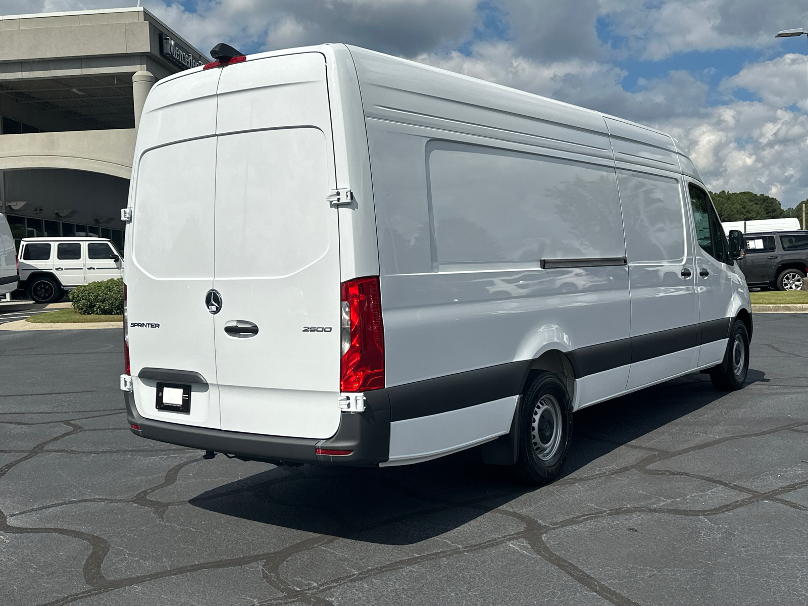 2025 Mercedes-Benz Sprinter 2500 Cargo 170 WB 7