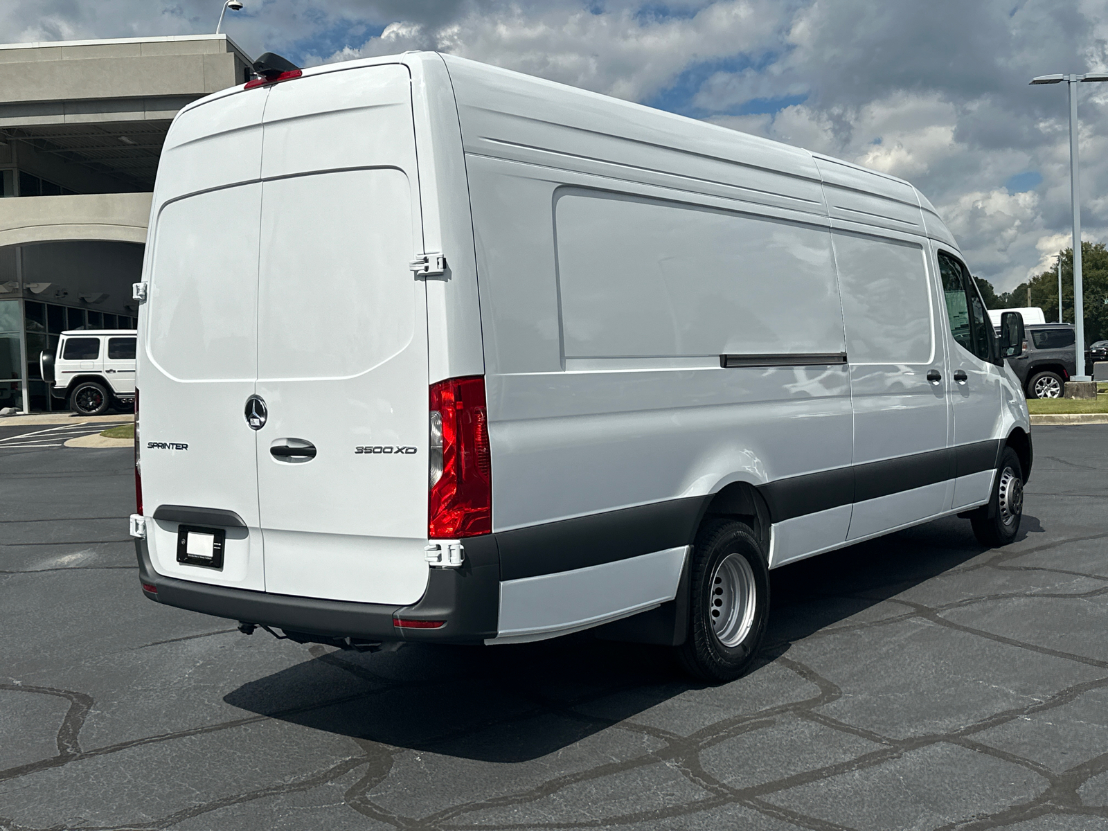 2025 Mercedes-Benz Sprinter 3500 Cargo 170 WB 7