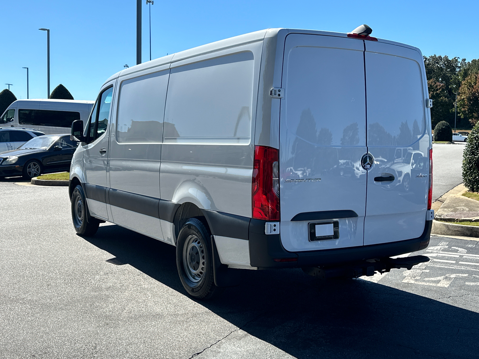 2025 Mercedes-Benz Sprinter 2500 Cargo 144 WB 5