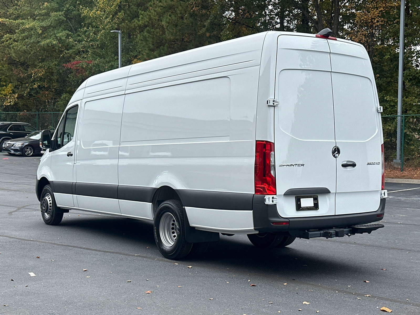 2025 Mercedes-Benz Sprinter 3500 Cargo 170 WB 5