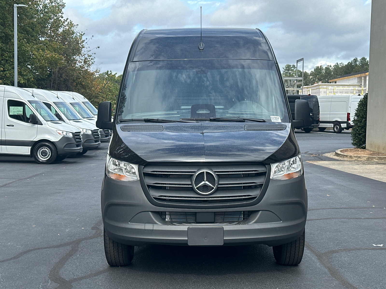 2025 Mercedes-Benz Sprinter 2500 Cargo 170 WB 2