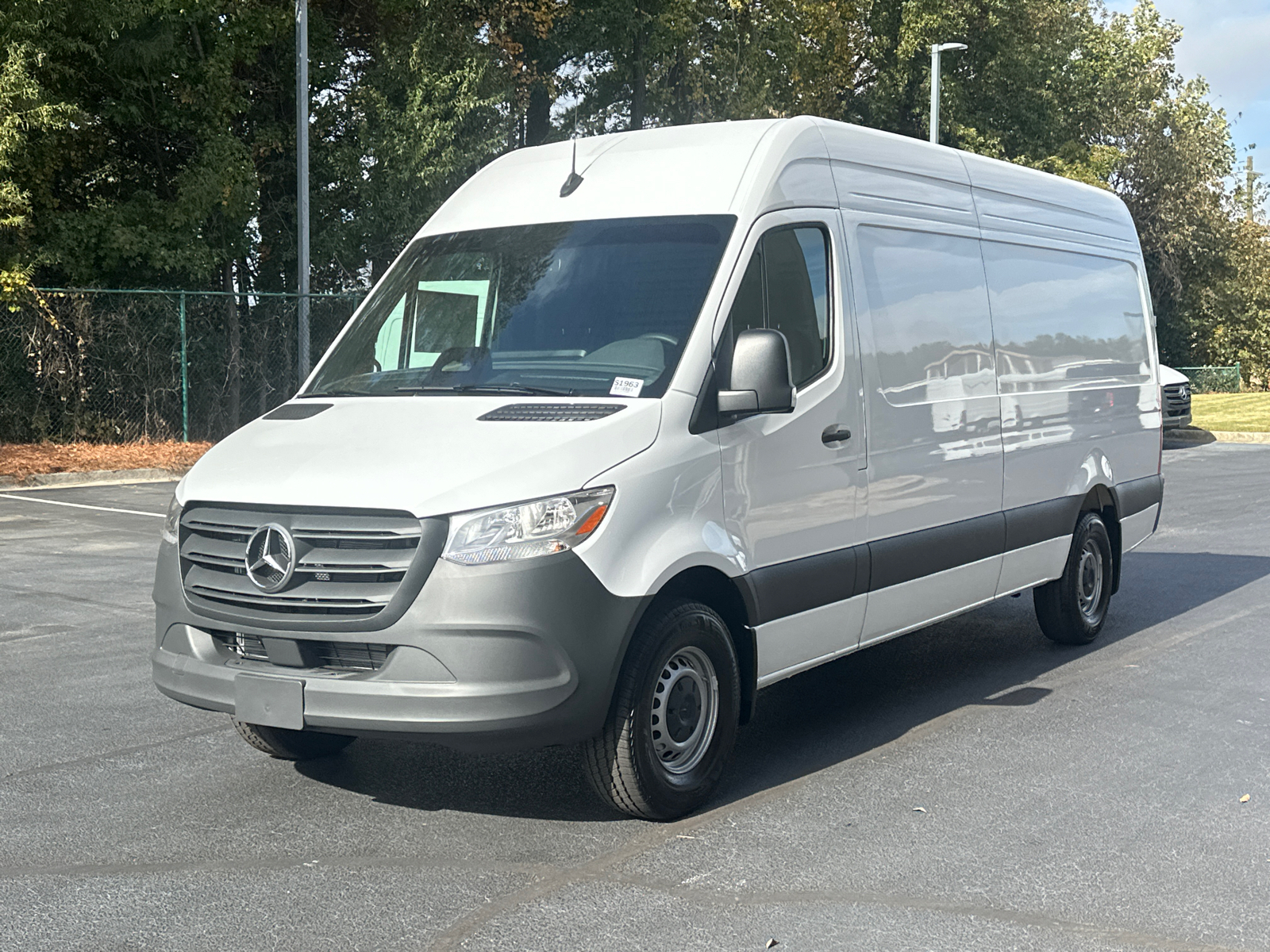 2025 Mercedes-Benz Sprinter 2500 Cargo 170 WB 3