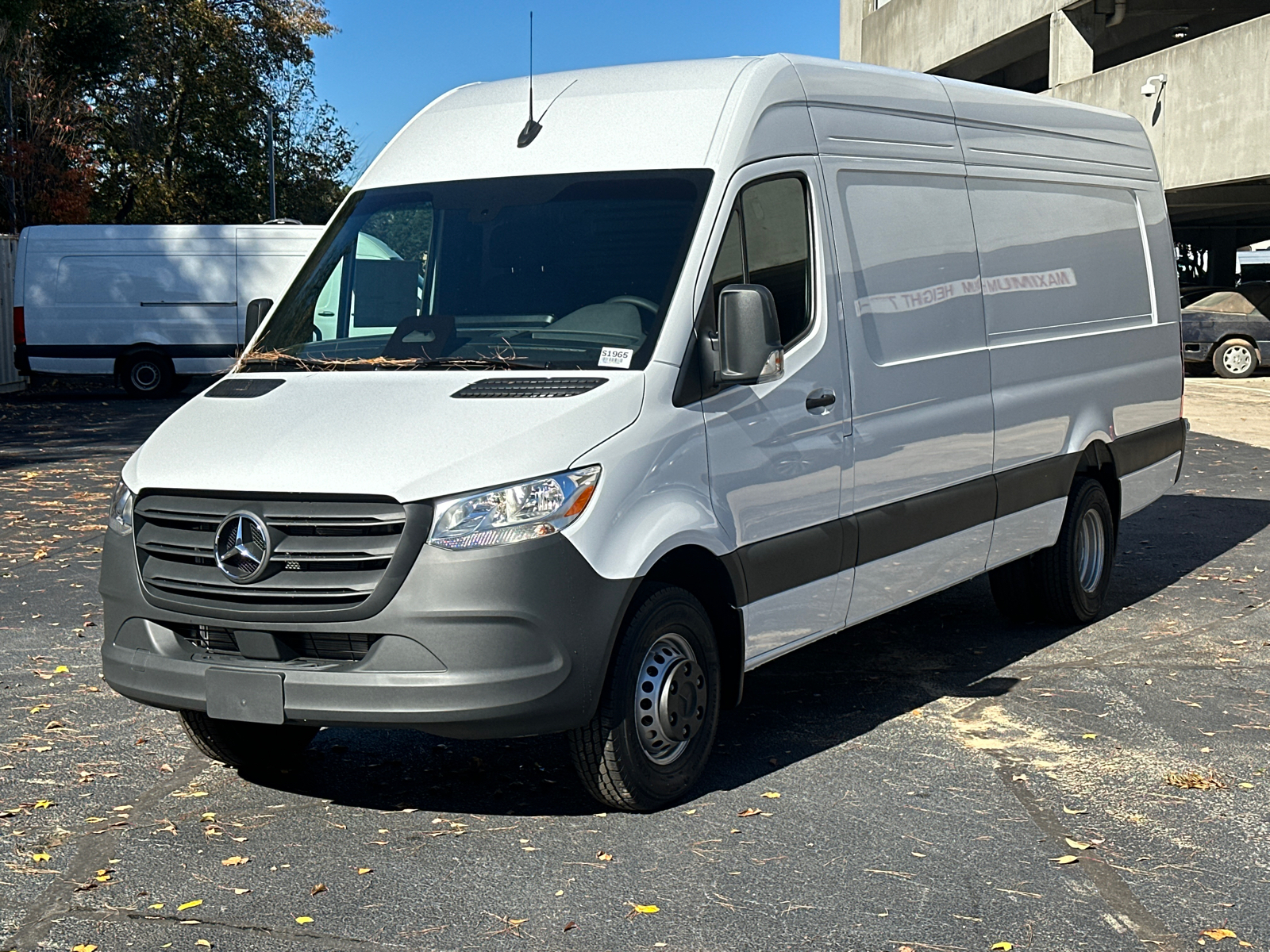 2025 Mercedes-Benz Sprinter 3500 Cargo 170 WB 3