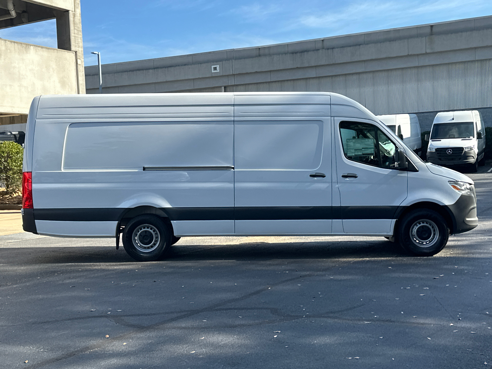 2025 Mercedes-Benz Sprinter 2500 Cargo 170 WB 8