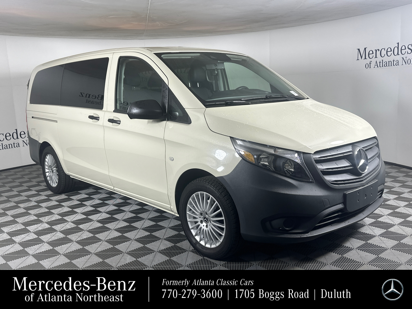 2023 Mercedes-Benz Metris Passenger 1