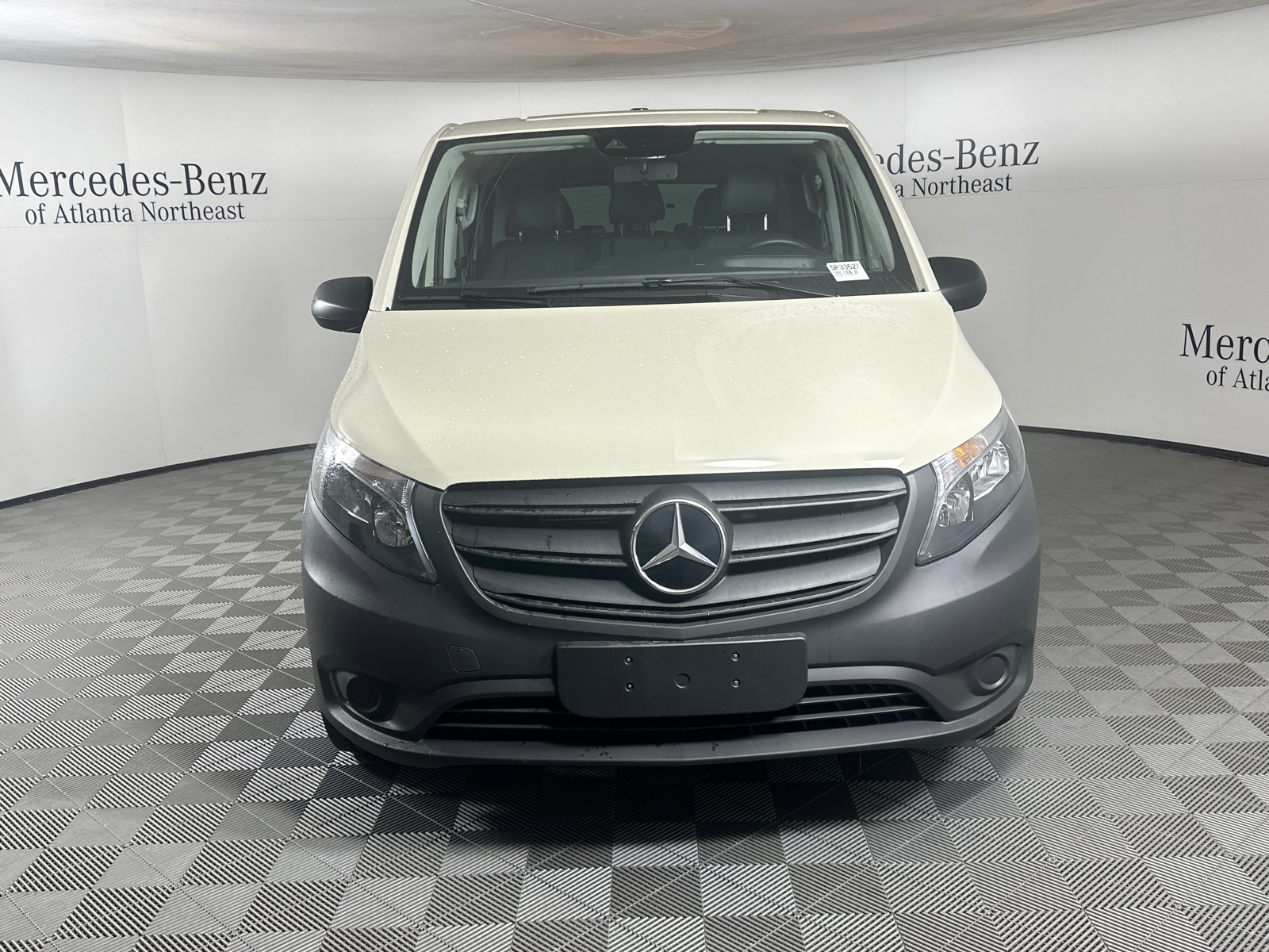 2023 Mercedes-Benz Metris Passenger 2