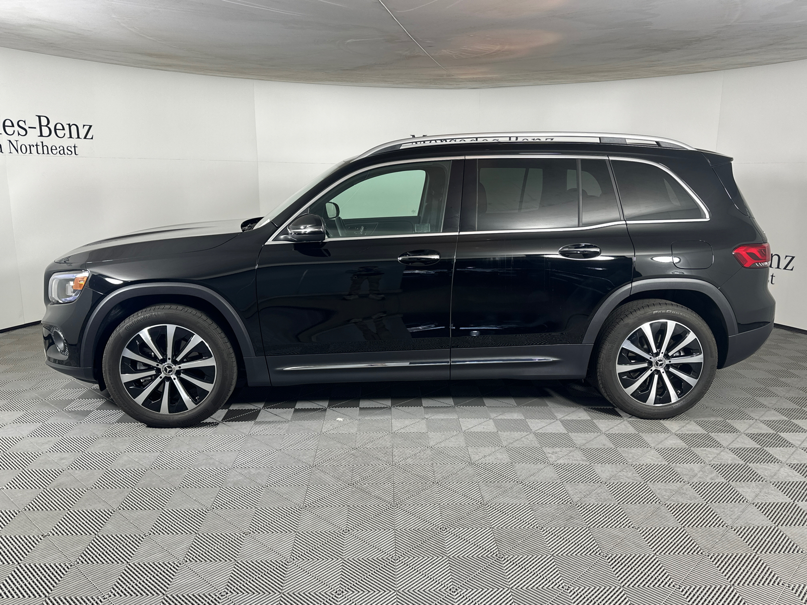 2023 Mercedes-Benz GLB GLB 250 4