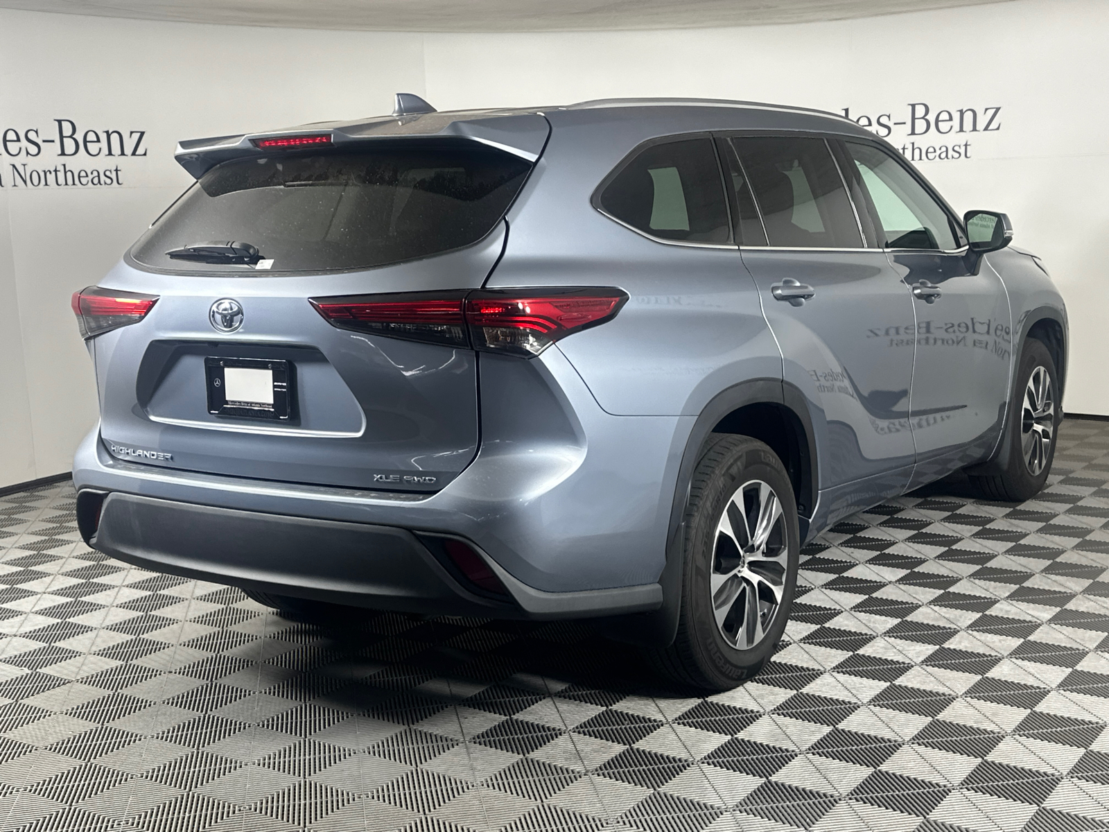 2021 Toyota Highlander XLE 7