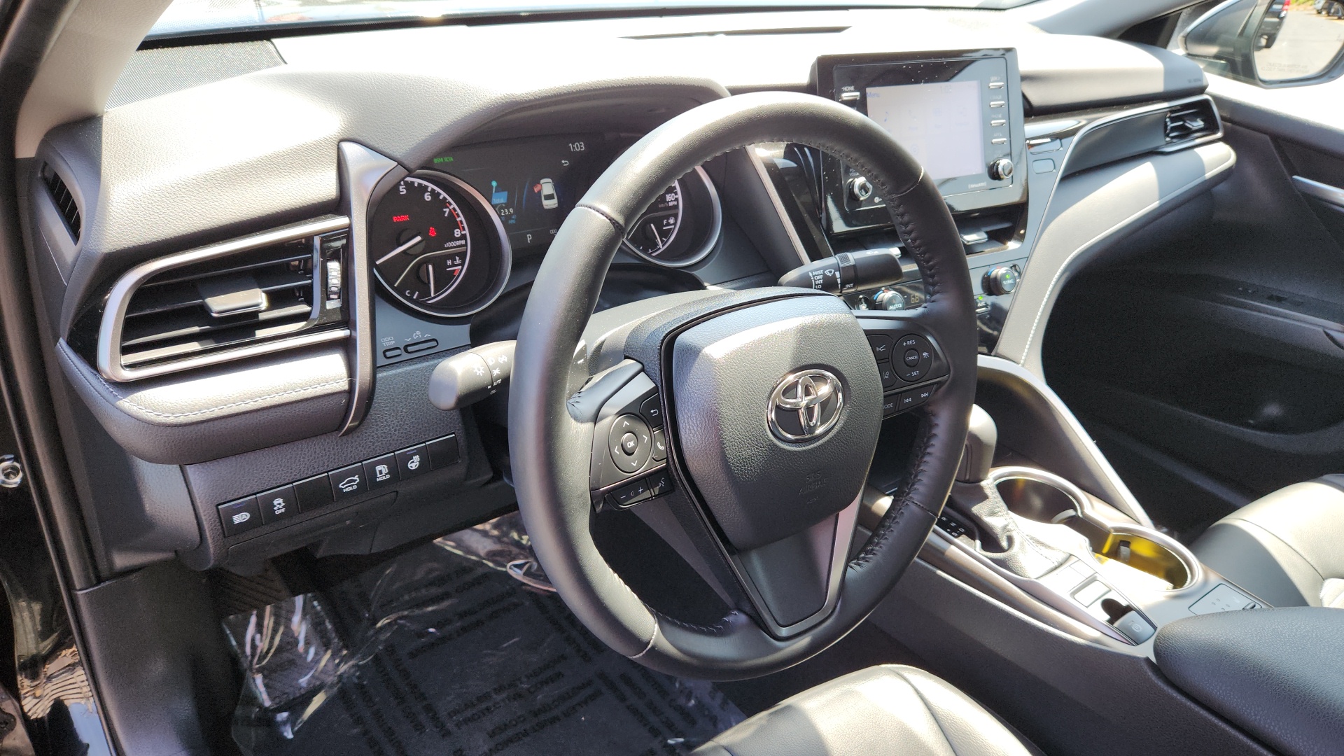 2023 Toyota Camry SE 10