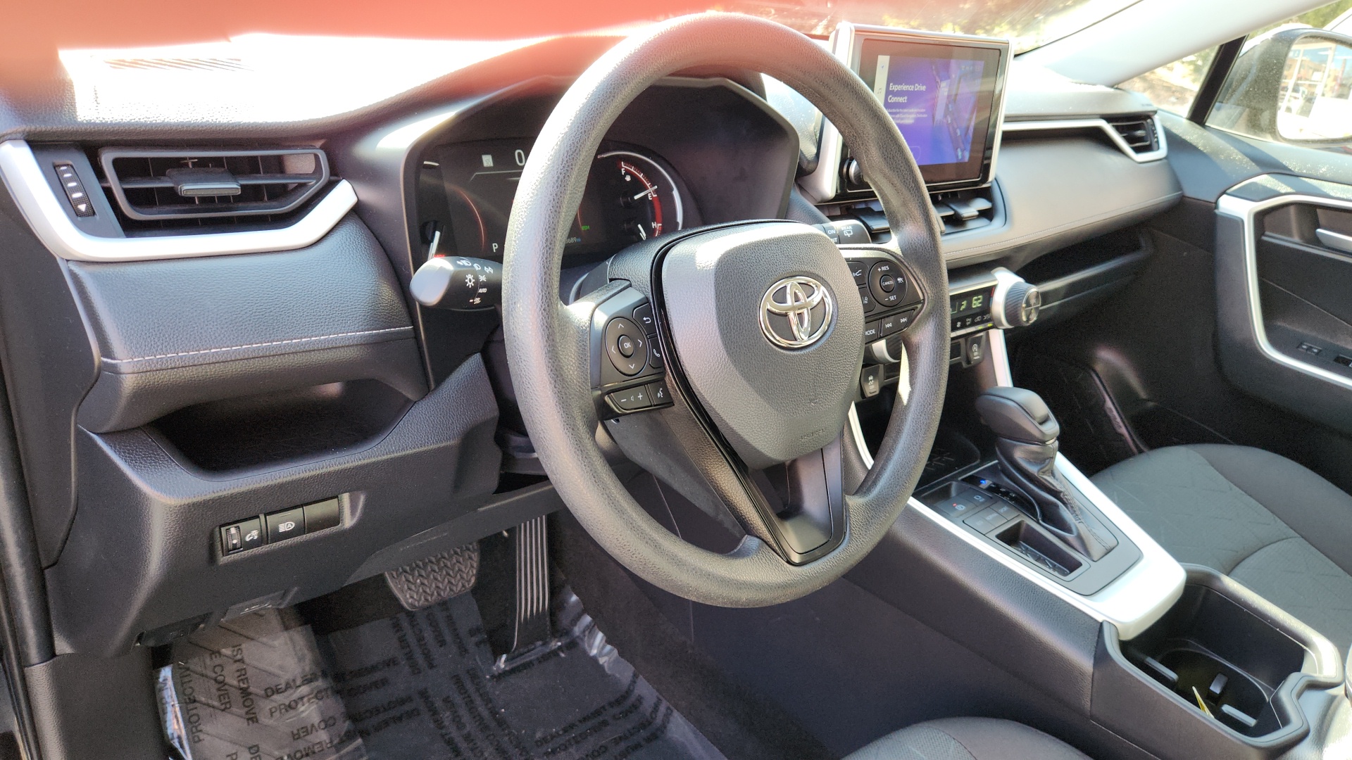 2023 Toyota RAV4 XLE 9