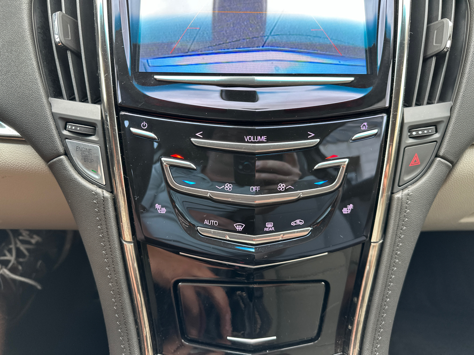 2015 Cadillac ATS 2.0L Luxury RWD 14