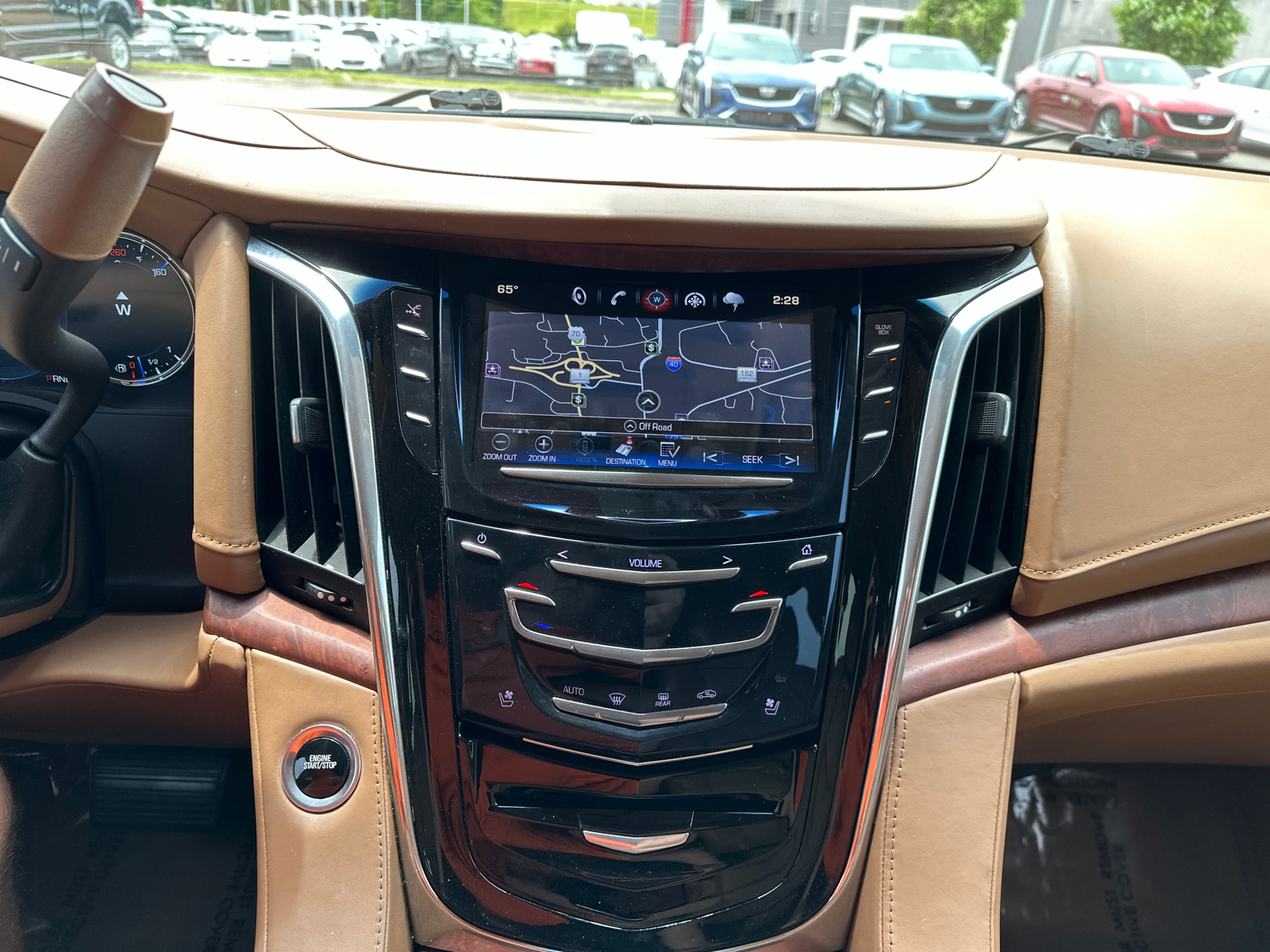 2016 Cadillac Escalade Platinum 4WD 12