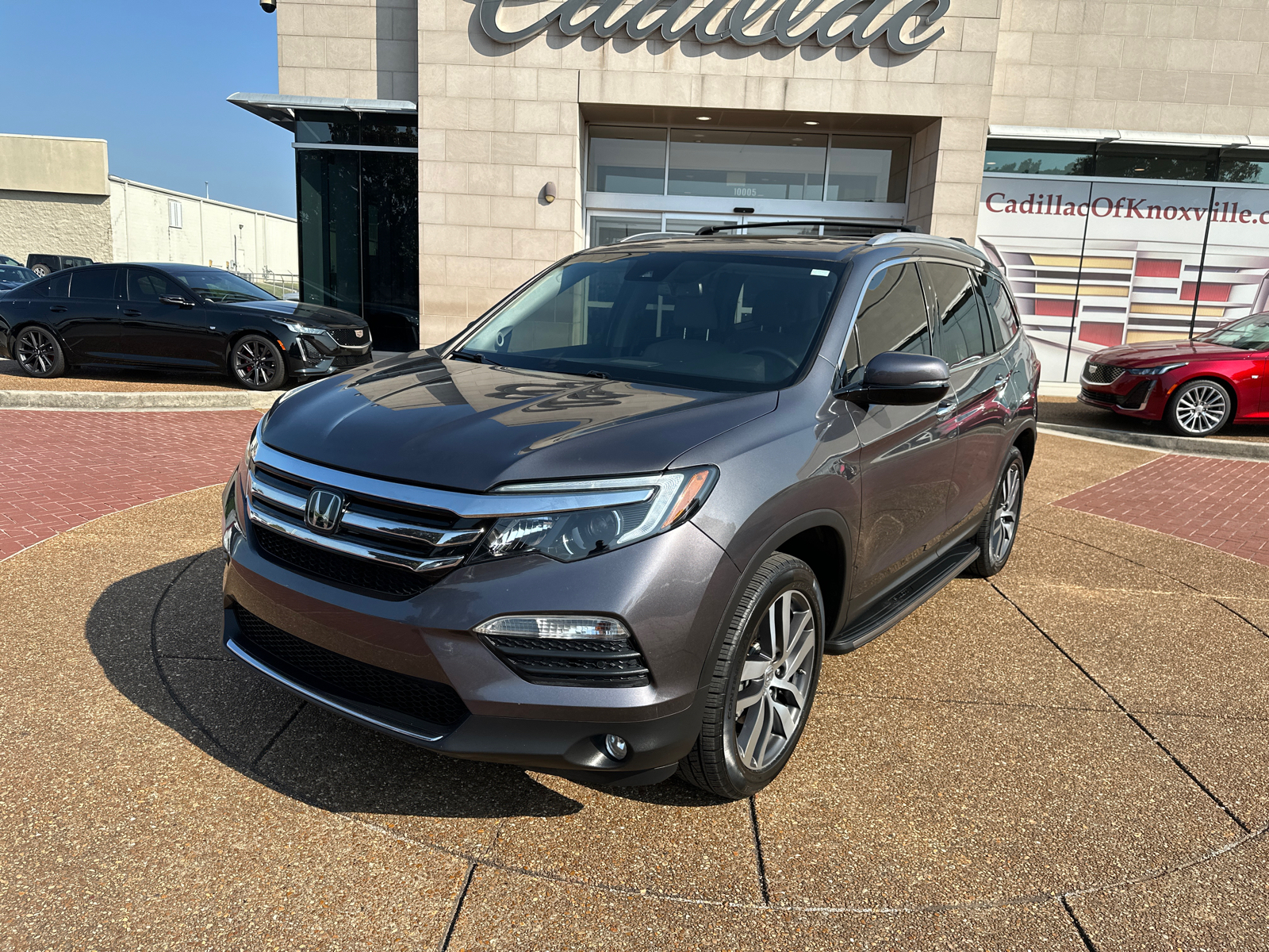 2017 Honda Pilot Touring AWD 1