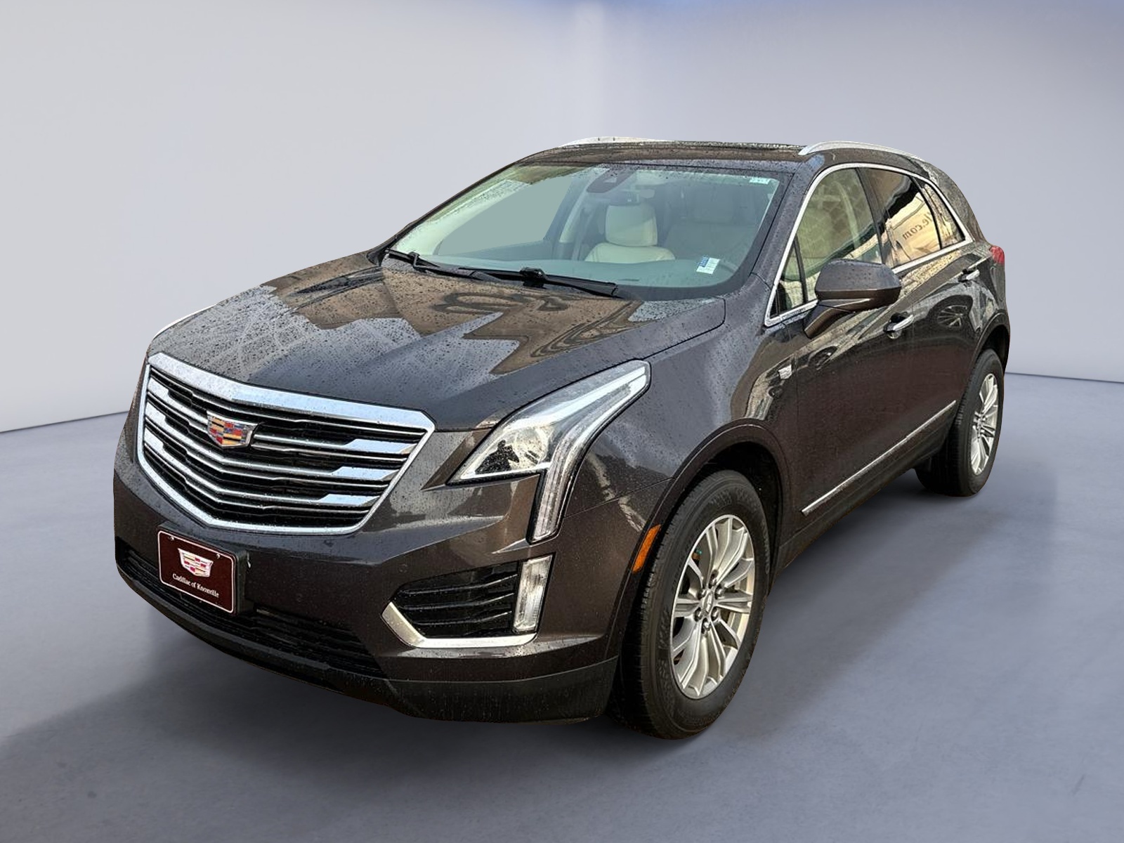 2017 Cadillac XT5 Luxury AWD 1