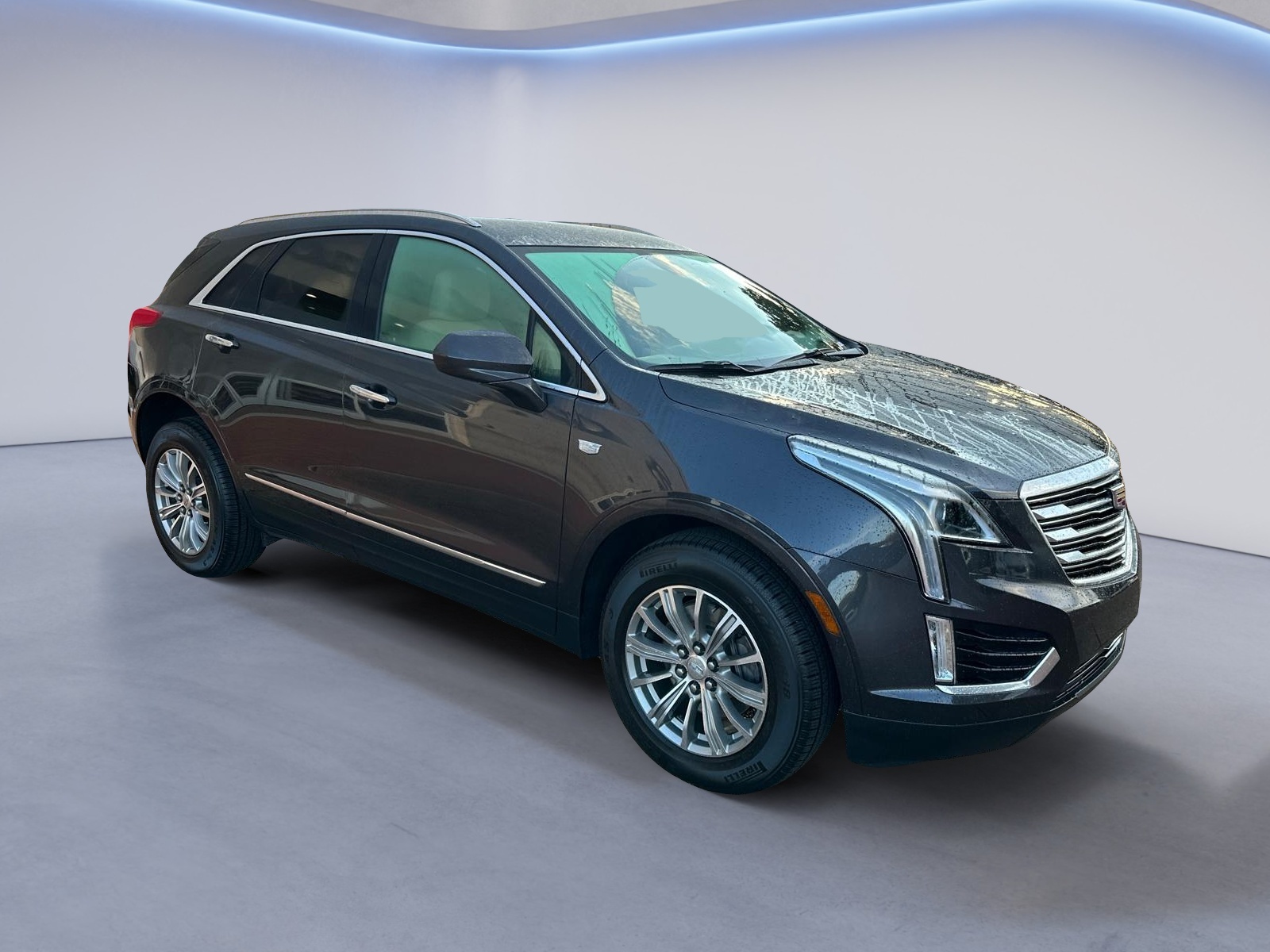 2017 Cadillac XT5 FWD 3