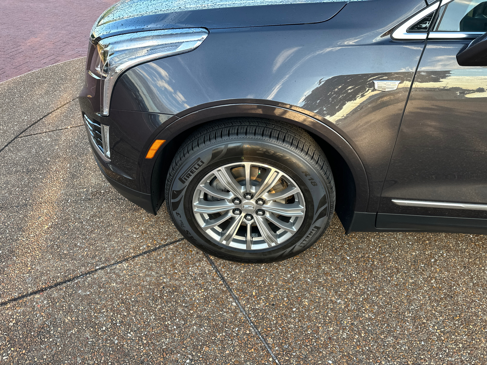 2017 Cadillac XT5 FWD 26