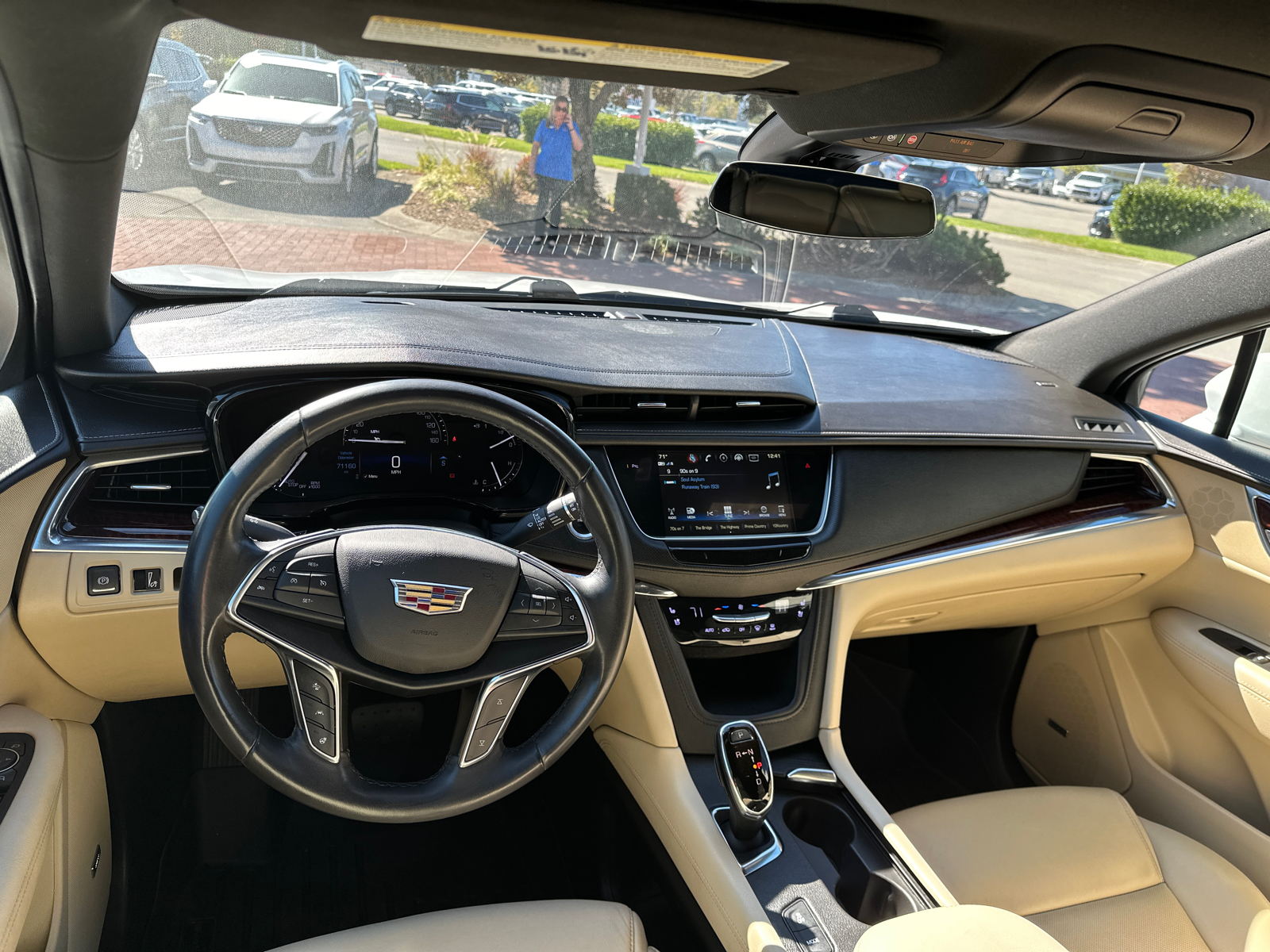 2018 Cadillac XT5 Premium Luxury FWD 7