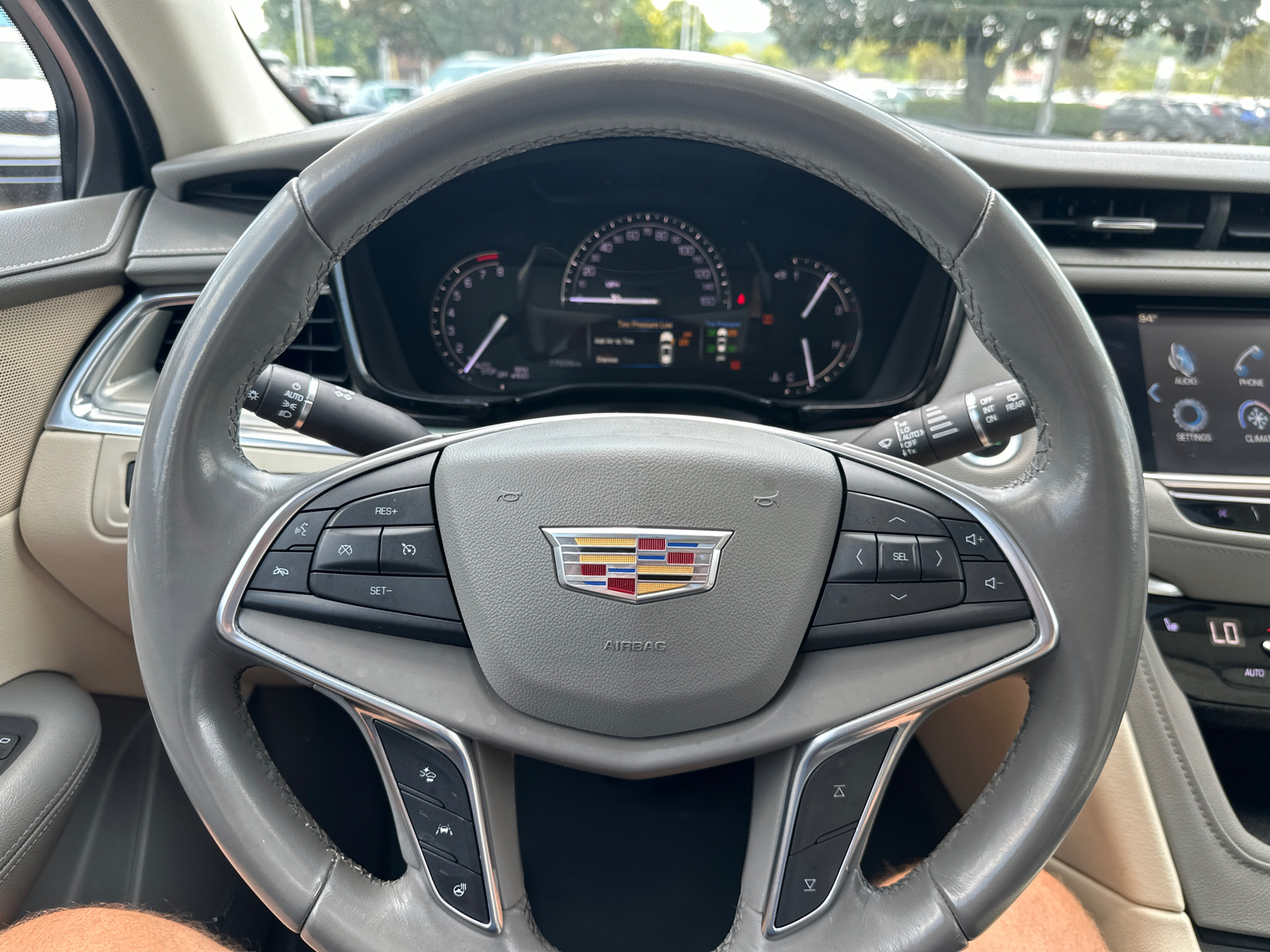 2018 Cadillac XT5 Luxury FWD 8