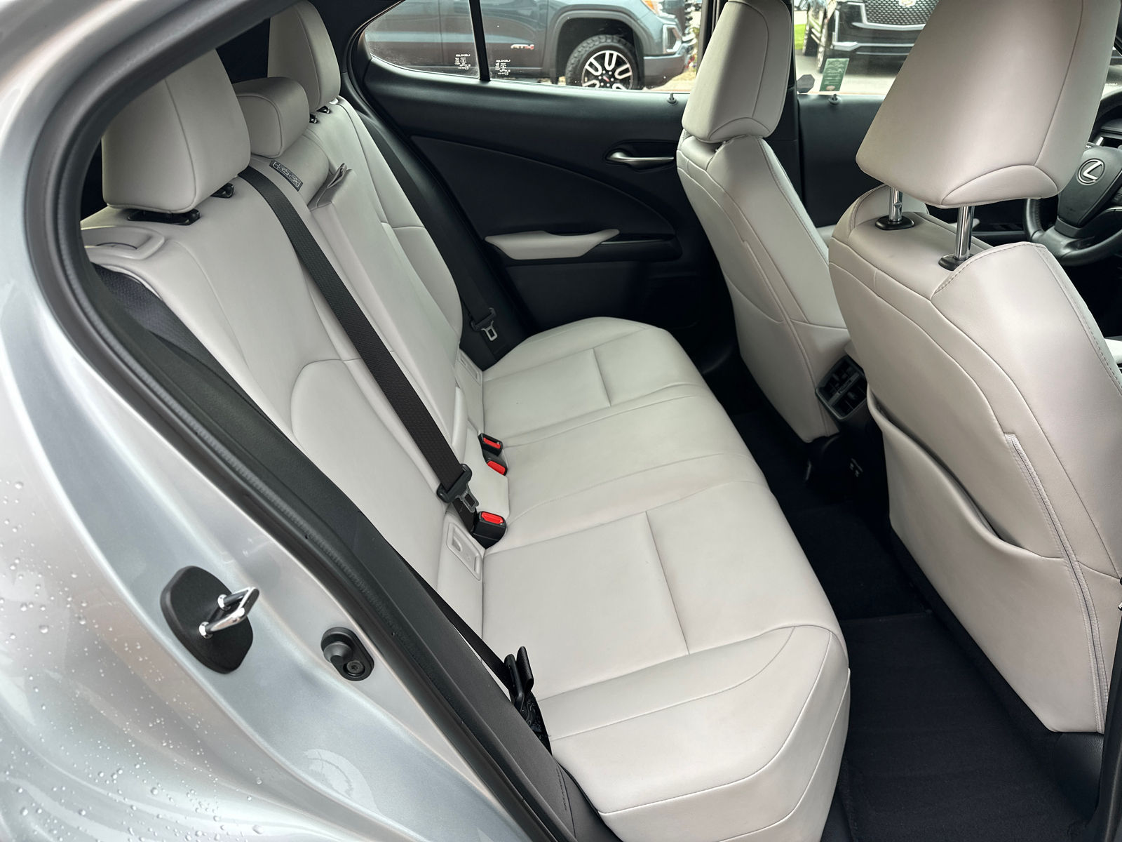 2019 Lexus UX200 FWD 20